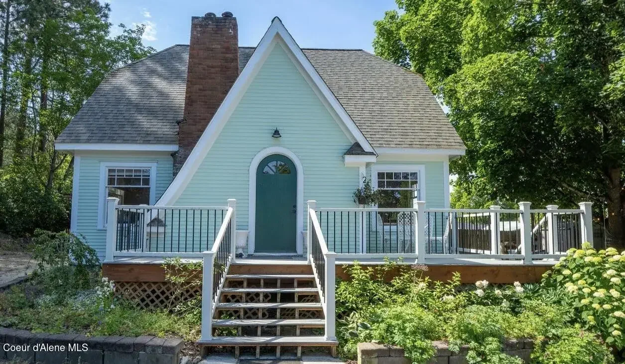 1940 English Cottage Bonners Ferry Idaho - 1 - front view