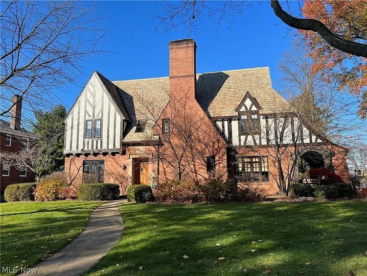 1927 Tudor house in Canton, Ohio 399k Old Houses USA