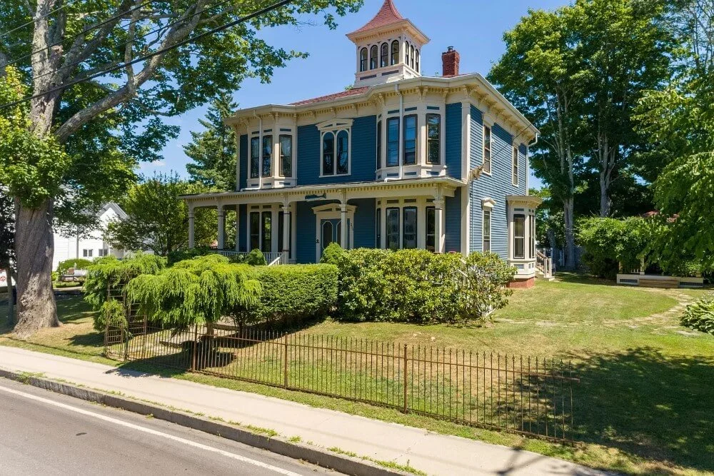 1865 Victorian house Boothbay Maine - front view