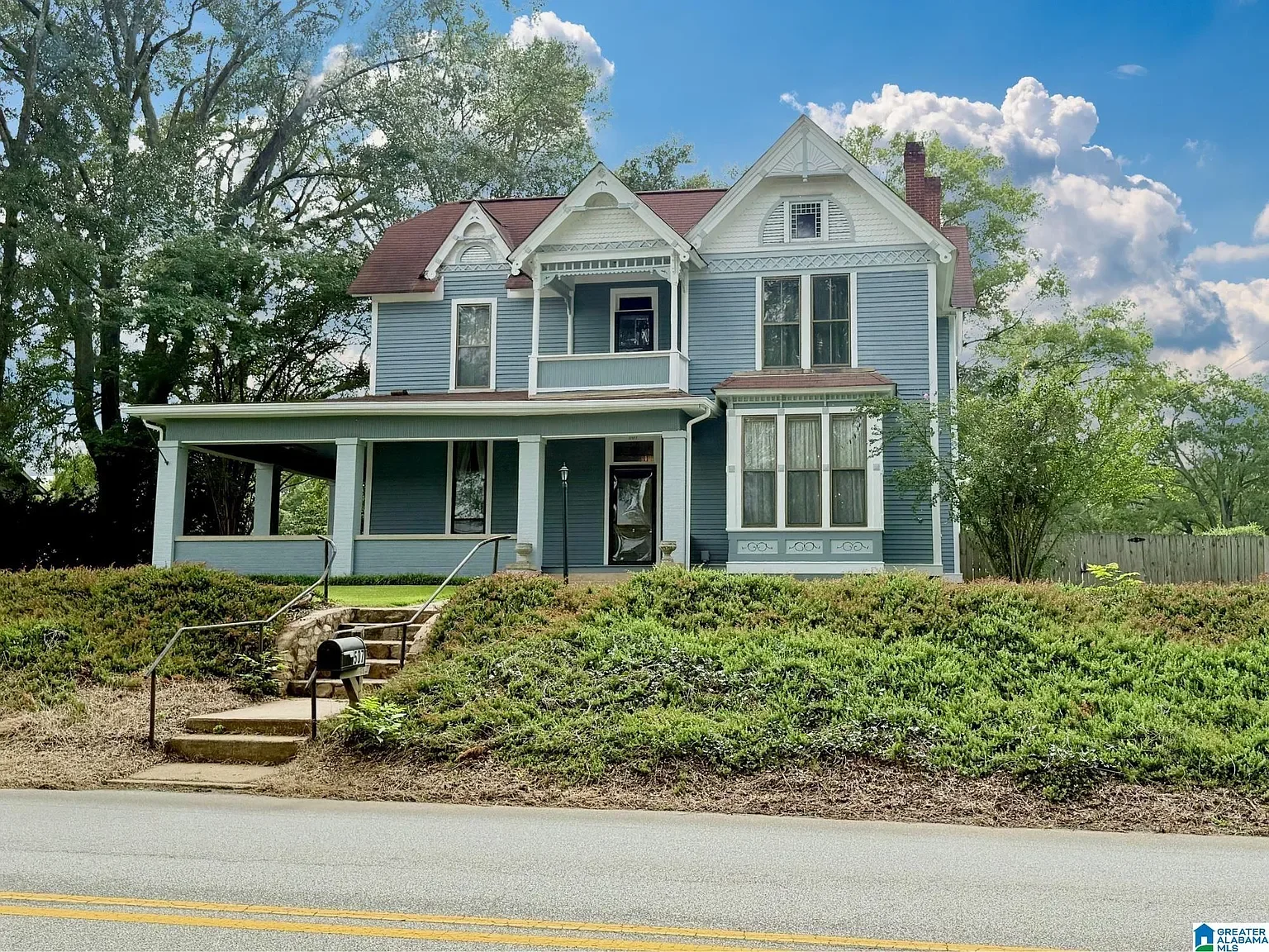 1890 Victorian house Piedmont Alabama - front view
