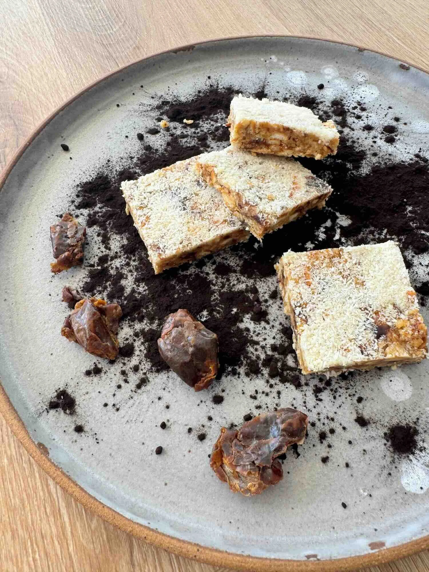 No Bake Easy Marie Biscuit Chocolate Square Recipe