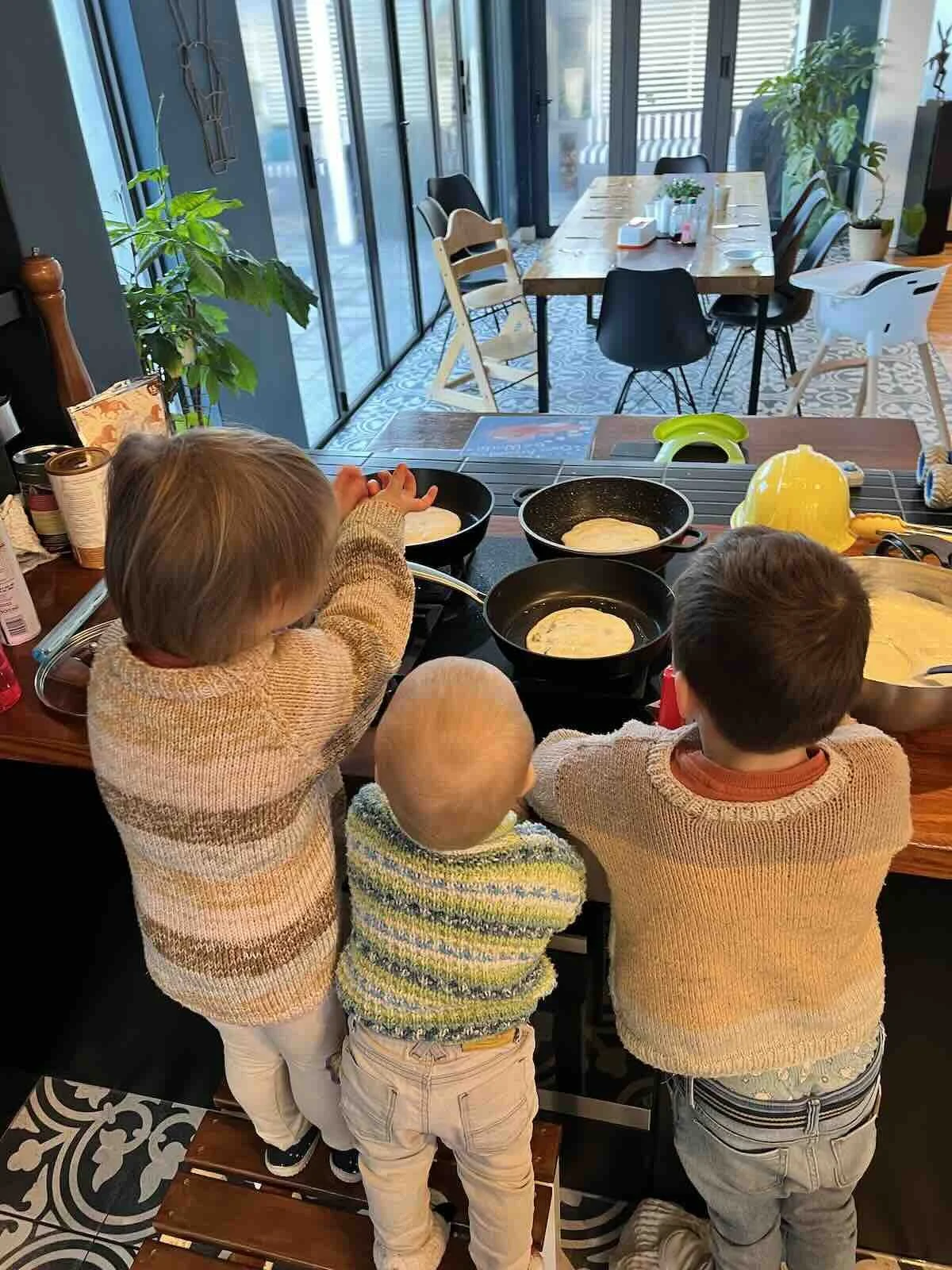 MasterChef Winner Shawn's children helping to make flapjacks.jpeg