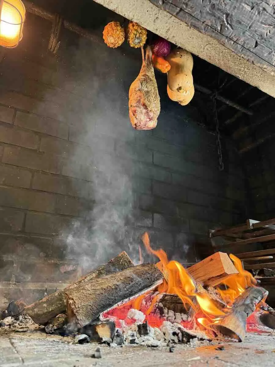 Ou-Skool-Robertson-braai-hooks.jpeg