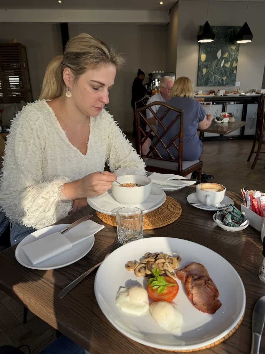 Franschhoek-Boutique-Hotel-a-la-carte-breakfast.jpeg