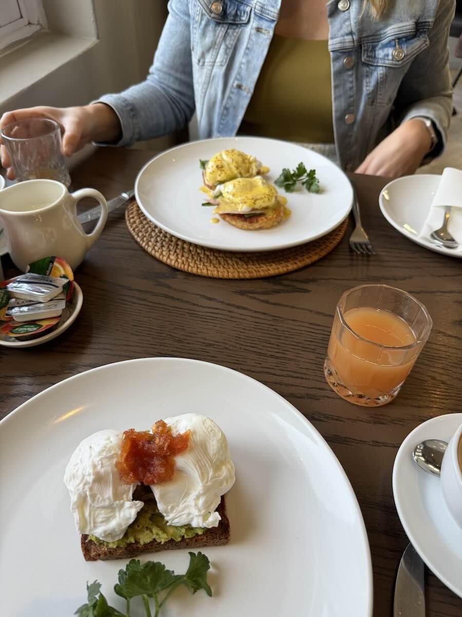 Franschhoek-Boutique-Hotel-a-la-carte-breakfast-2.jpeg