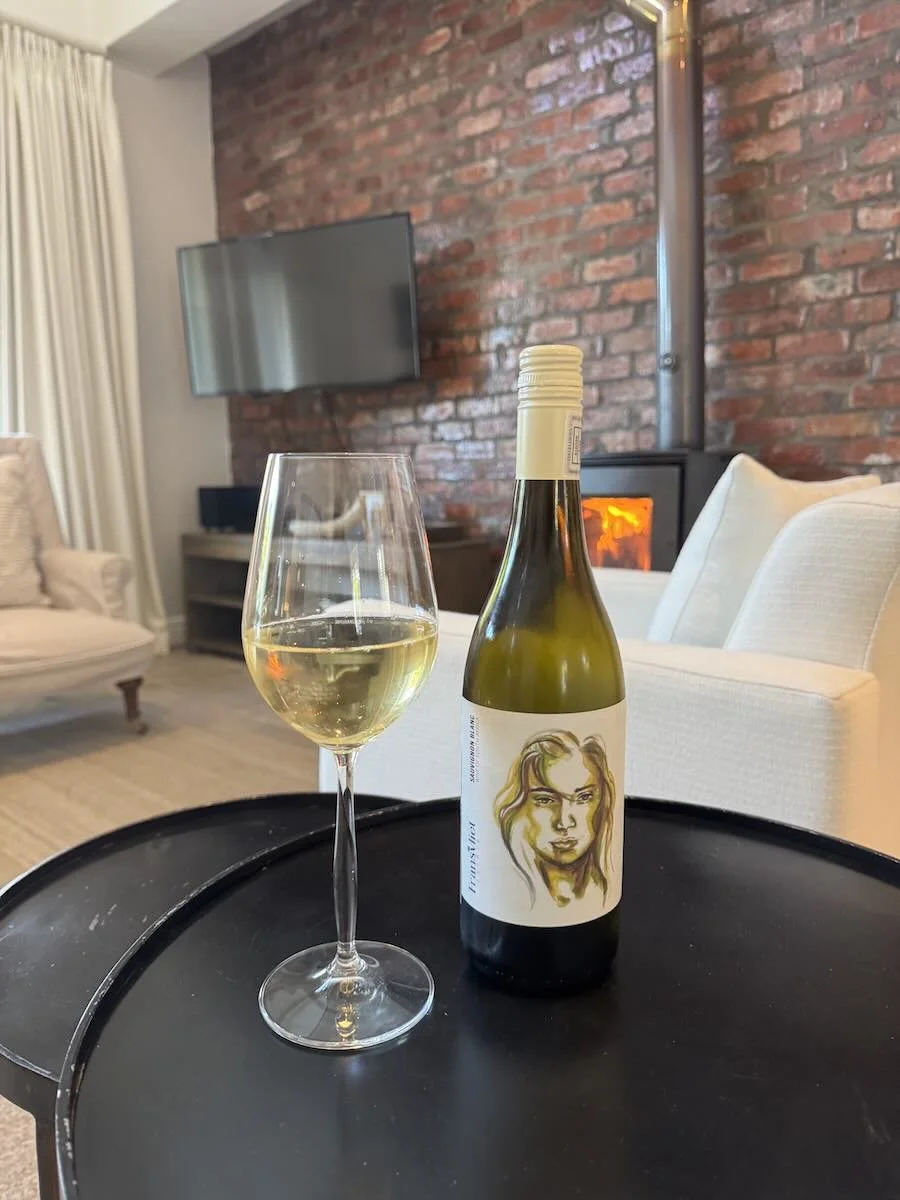 Fransvliet-Estate-complimentary-wine-2.jpg