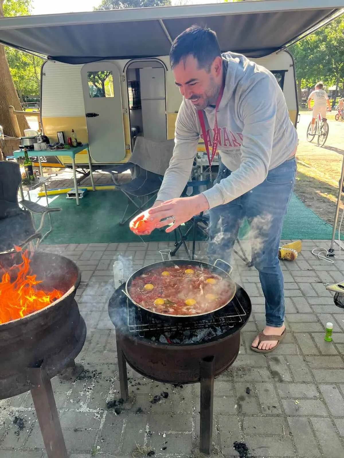 Boerewors shakshuka - campsite background 2.jpeg