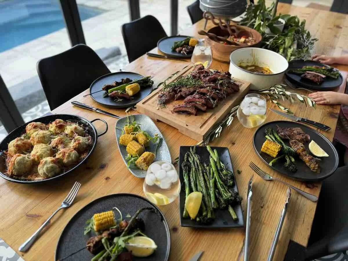 South-African-pap-arancini-ribs-asperges-mielies