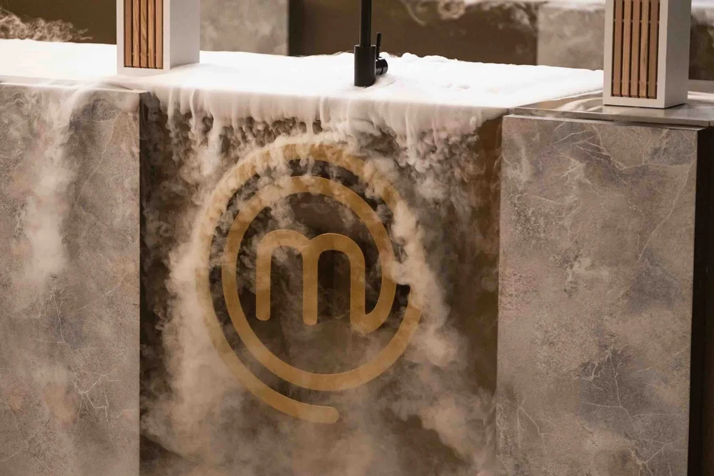 MCSA s5e15 dry ice over MasterChef sign.jpeg