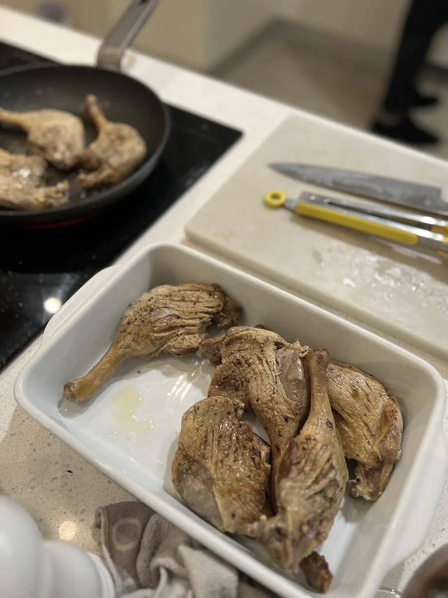 Brown-chicken-drumsticks