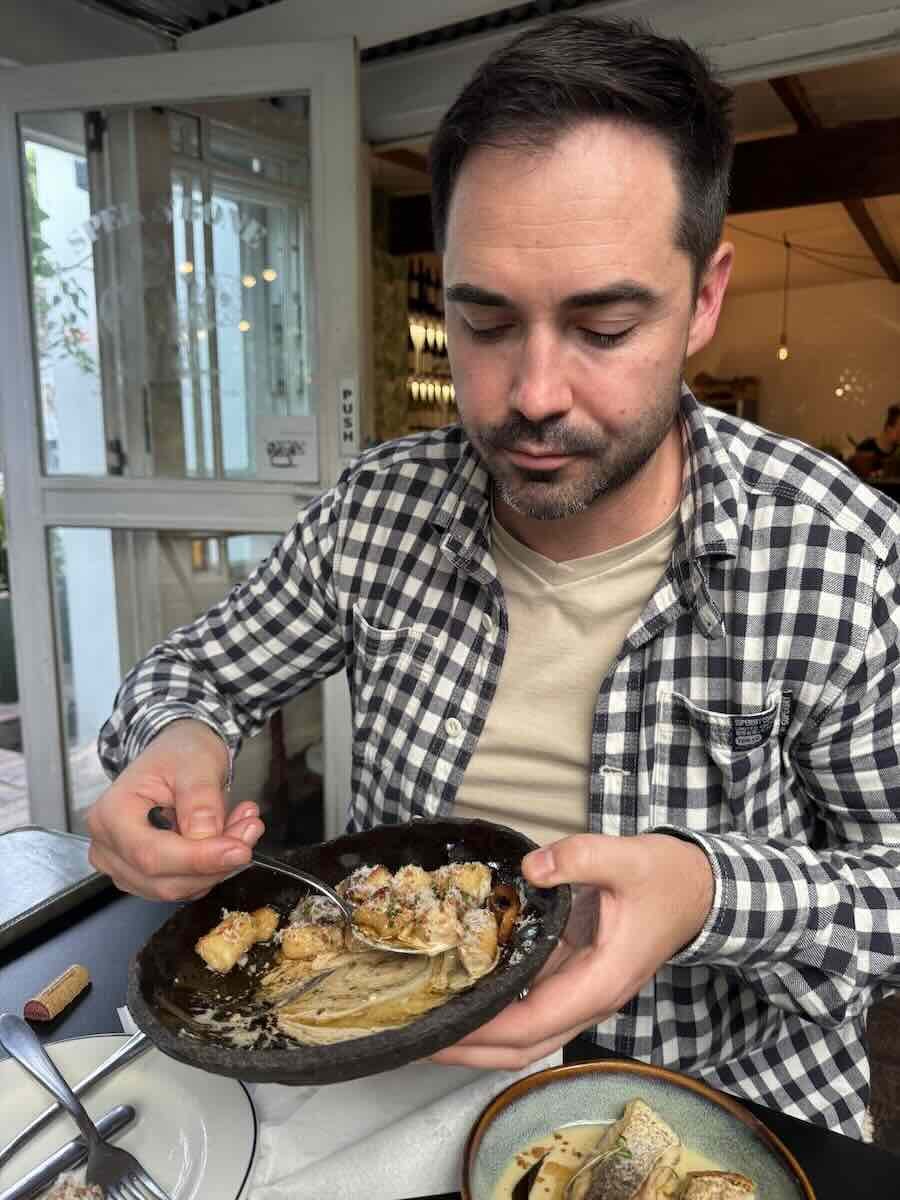Spek-Bone-Stellenbosch-Shawn-plating-handmade-gnocchi