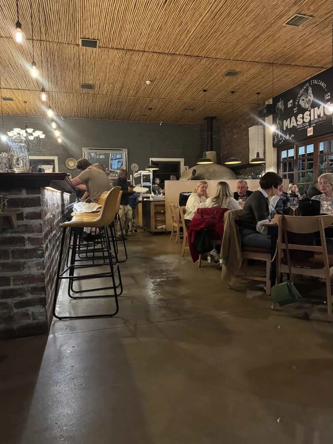 Massimo's Houtbay Cape Town pizzeria