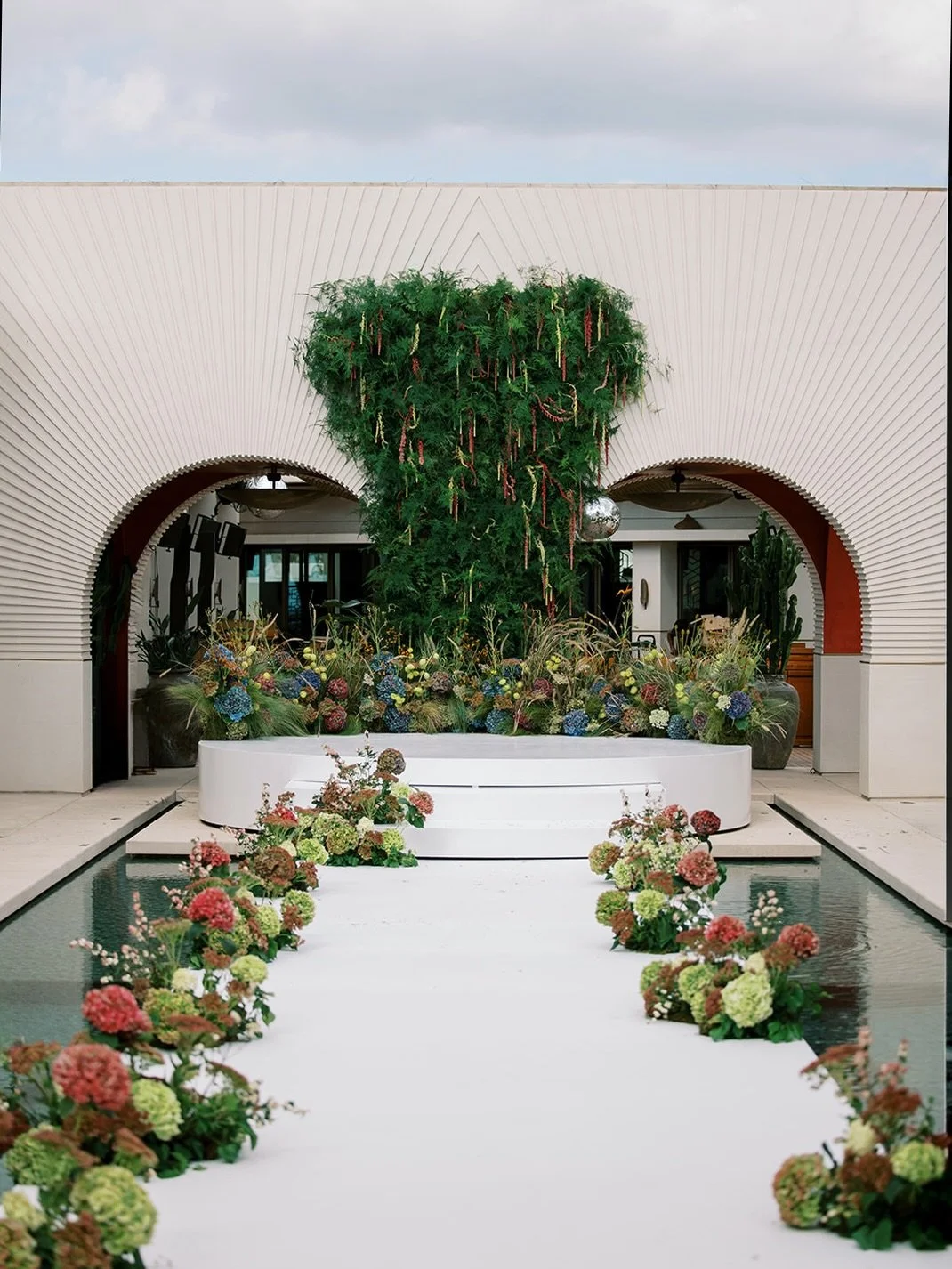 Alexia &amp; Andrew, a wedding at @ooaesthesis 

planning @anjieofu_only_for_you_events 
cinema @iraklisrigas 
muah @vassia.papakonstantinou