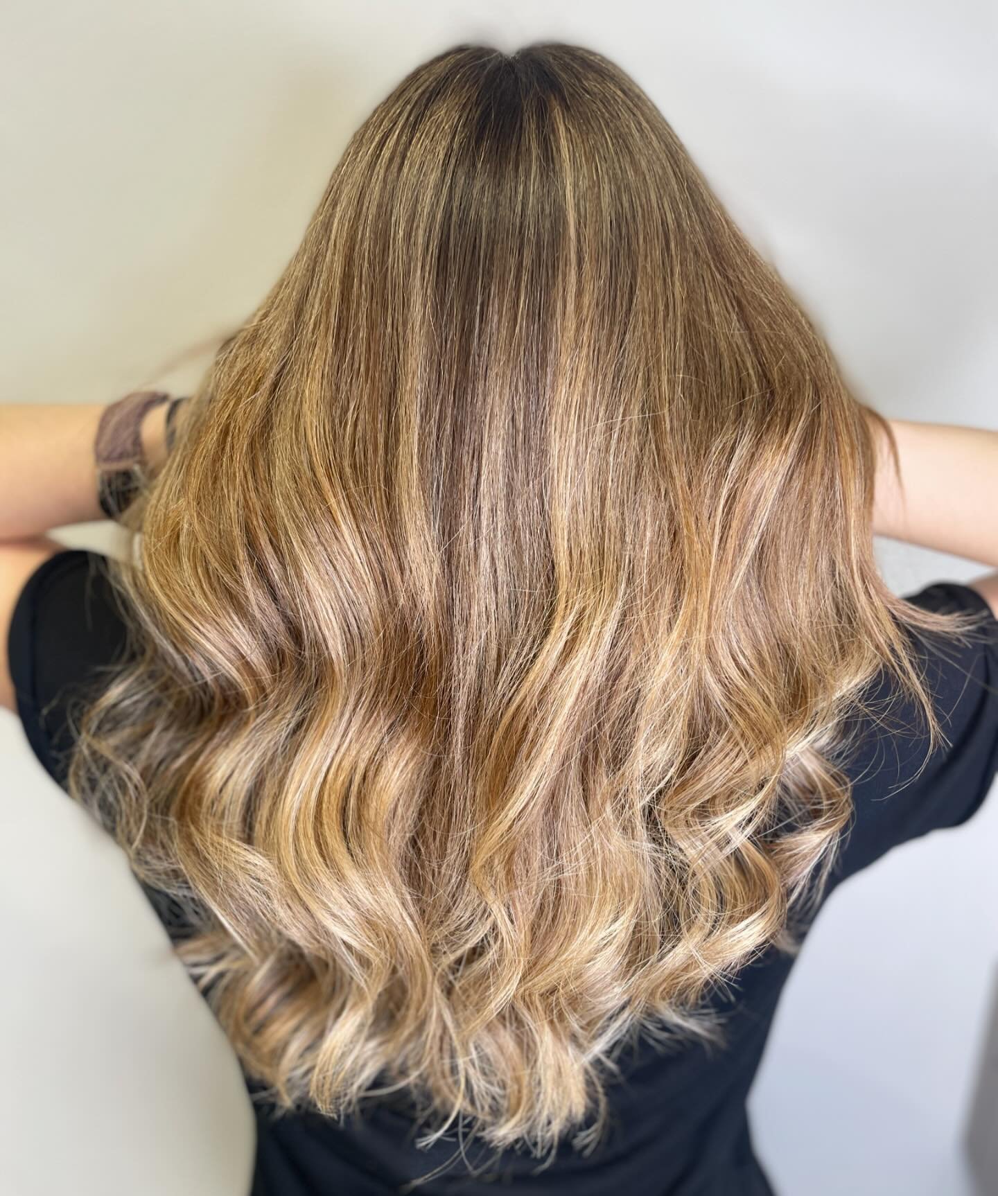 made by Natascha #balayage #blonde #freshup #waves