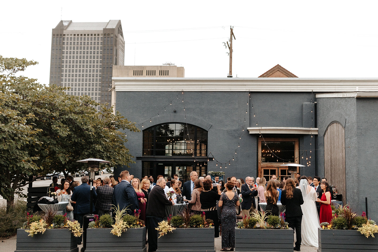 Patio days ahead 😍🌞

Planning/coordination/decor: @berlynevents 
Photography: @jhannahphoto 
Rentals: @aidenandgrace 
Linens: @gyclinens 

Image descriptions:
Image one: A cocktail hour/reception taking place on the patio of High Line Car House. Gu