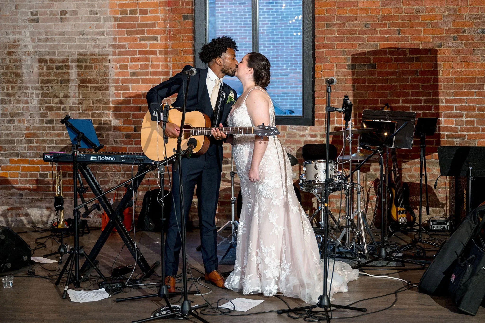 Jessica Miller Photography_Bride and groom kiss JRW_605.jpg