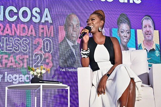 Sharing my story at the  @jacarandafm Bussiness Breakfast with @mancosa.africa in Pretoria. 👌🏾❤️