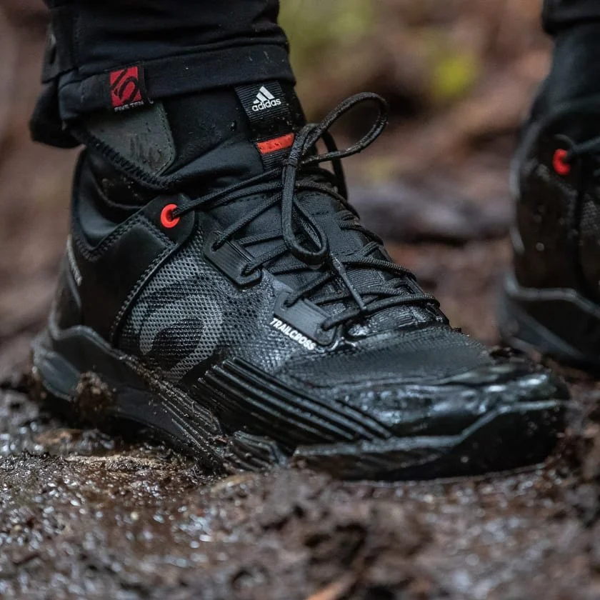ciclosperfecto_adidas_fiveten_trailcrossgoretex_coreblack_07.jpeg