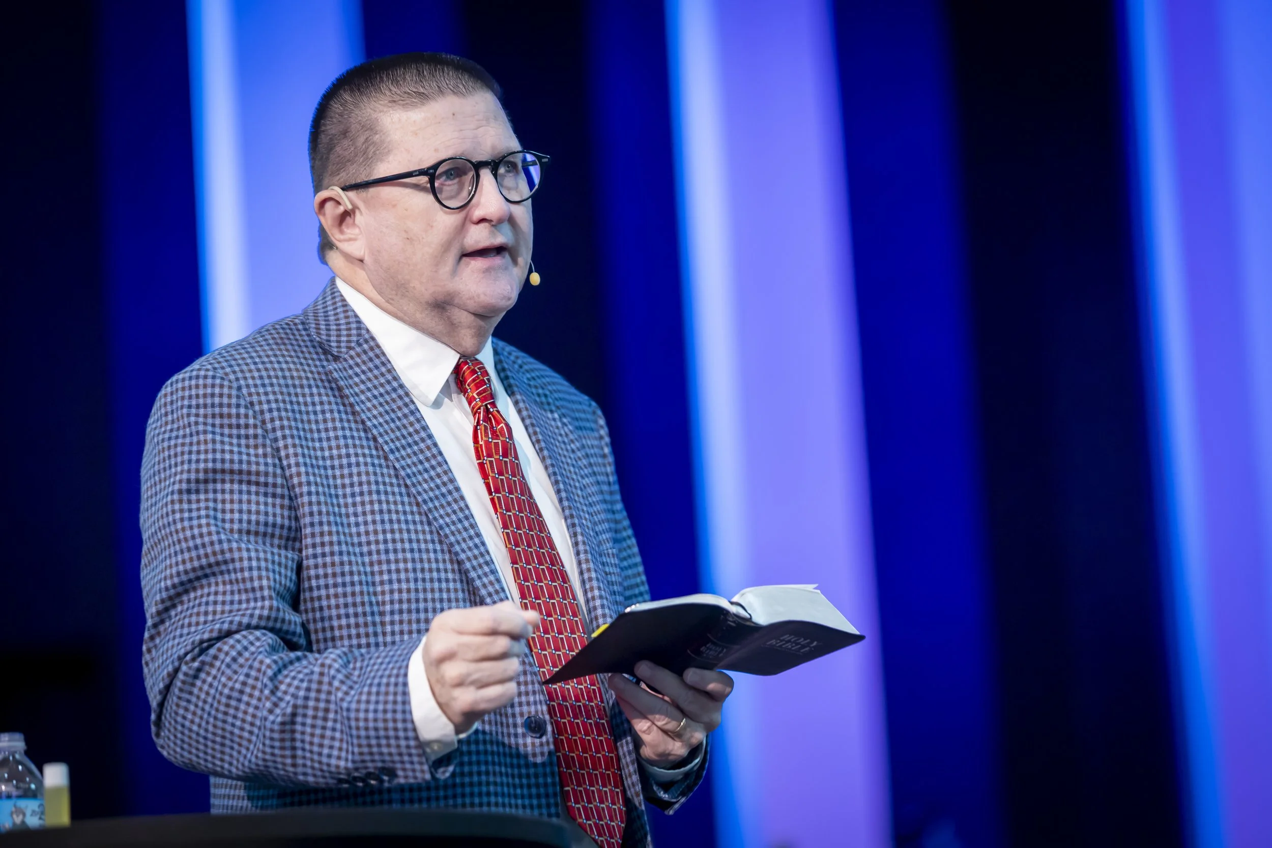 20251130 COAN SUNDAY SERVICE-0187.jpg