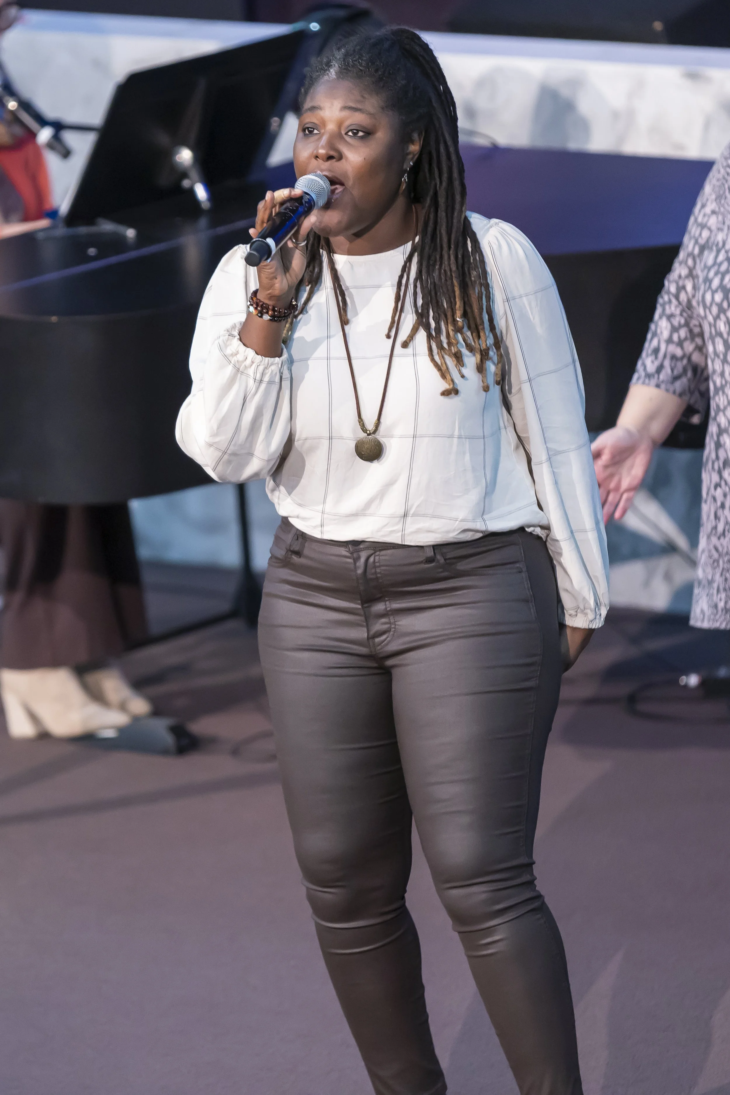 20251130 COAN SUNDAY SERVICE-0259.jpg