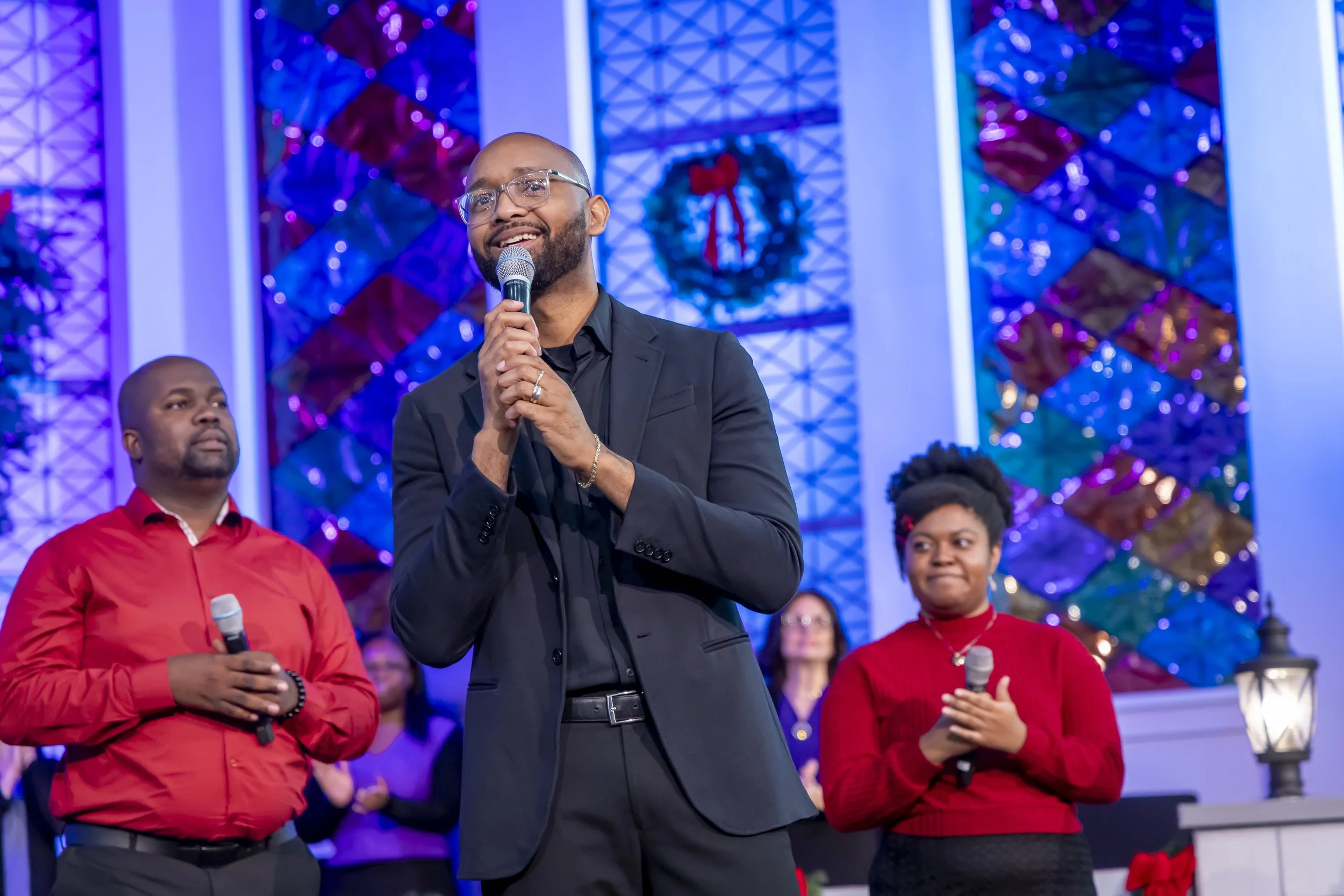 202512121 COAN SUNDAY SERVICE-3554.jpg