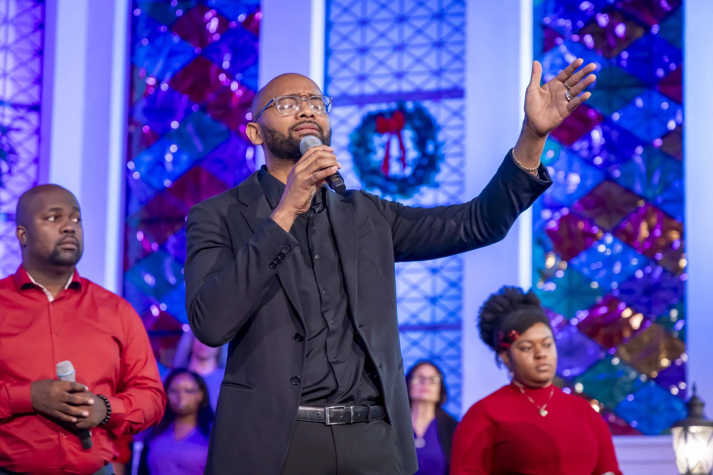 202512121 COAN SUNDAY SERVICE-3558.jpg