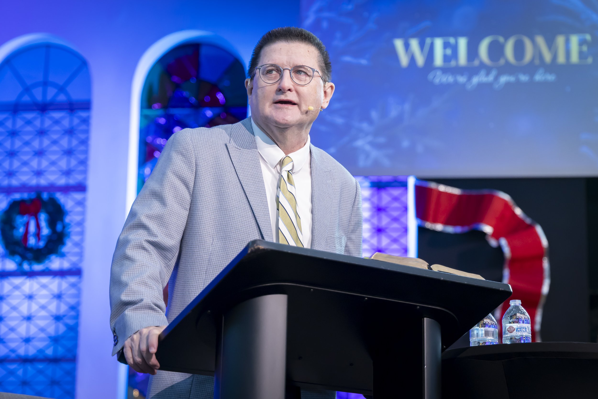 202512121 COAN SUNDAY SERVICE-3609.jpg