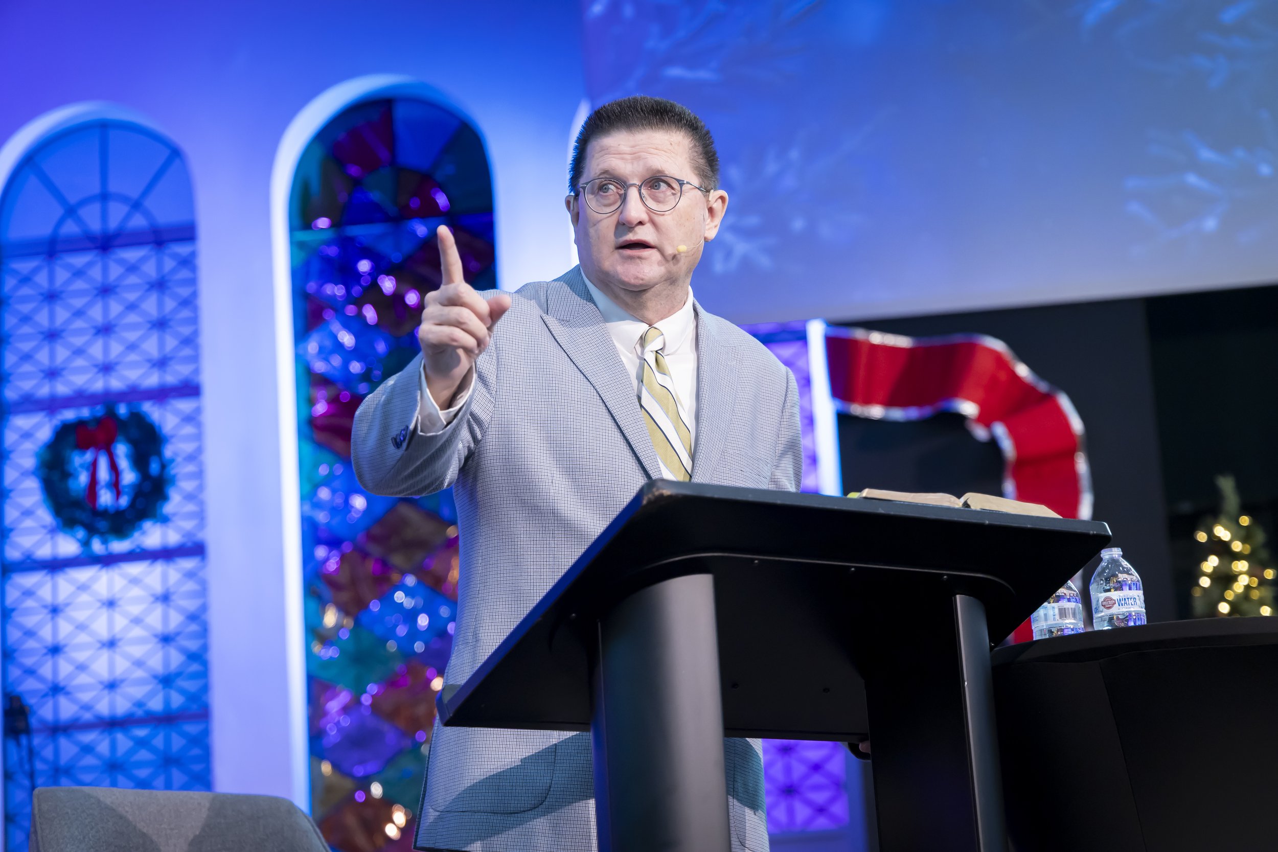 202512121 COAN SUNDAY SERVICE-3633.jpg