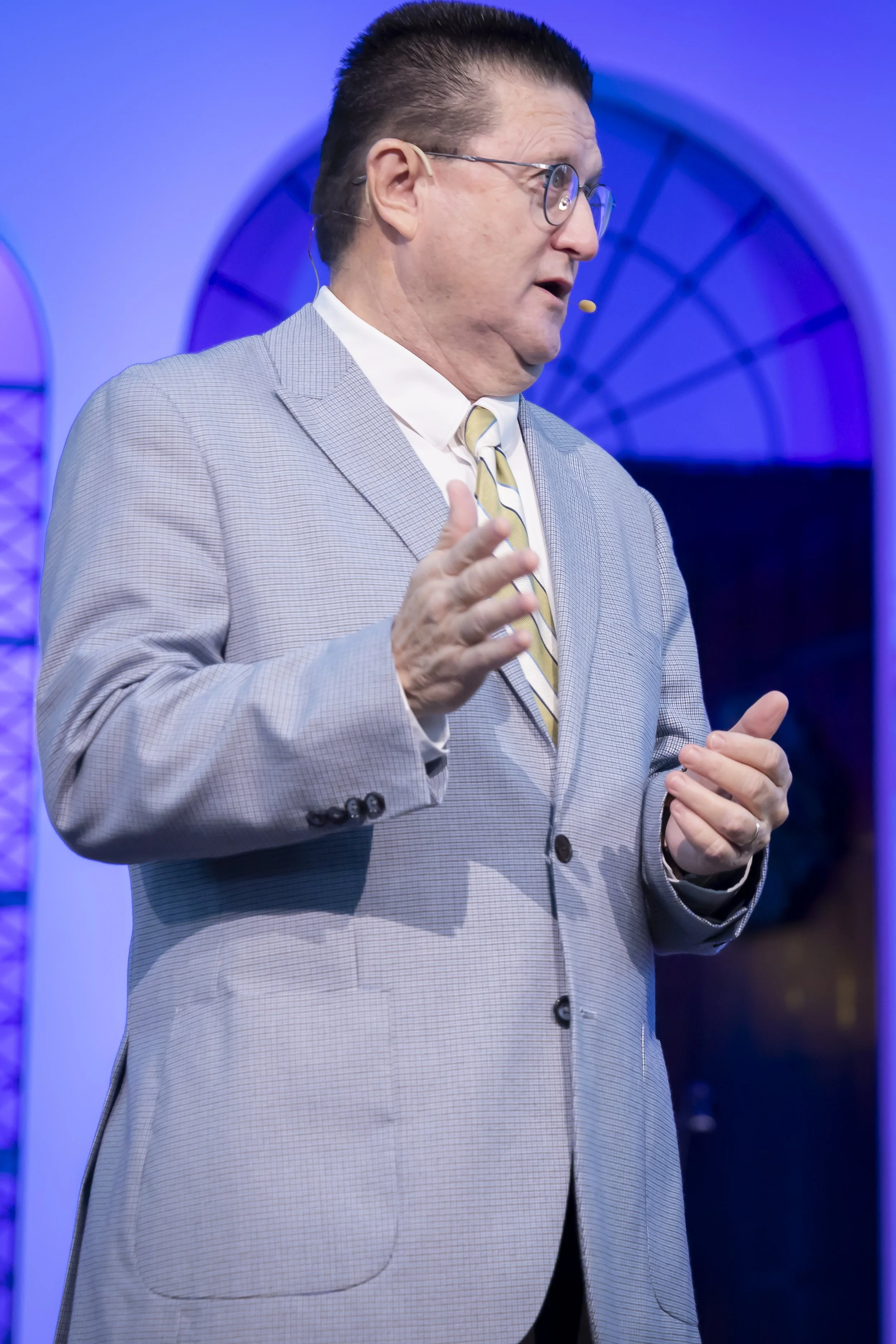 202512121 COAN SUNDAY SERVICE-3651.jpg