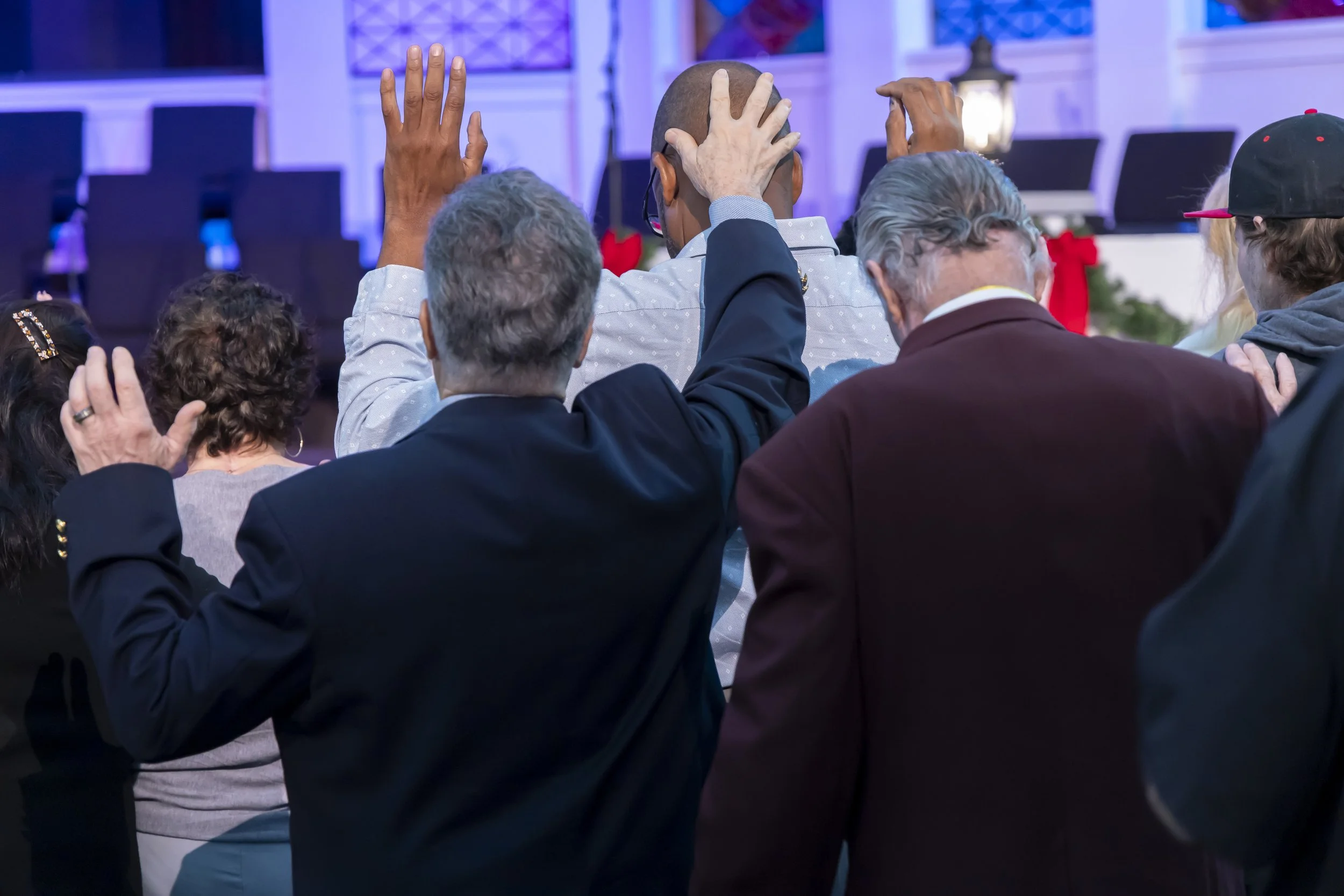 202512121 COAN SUNDAY SERVICE-3671.jpg