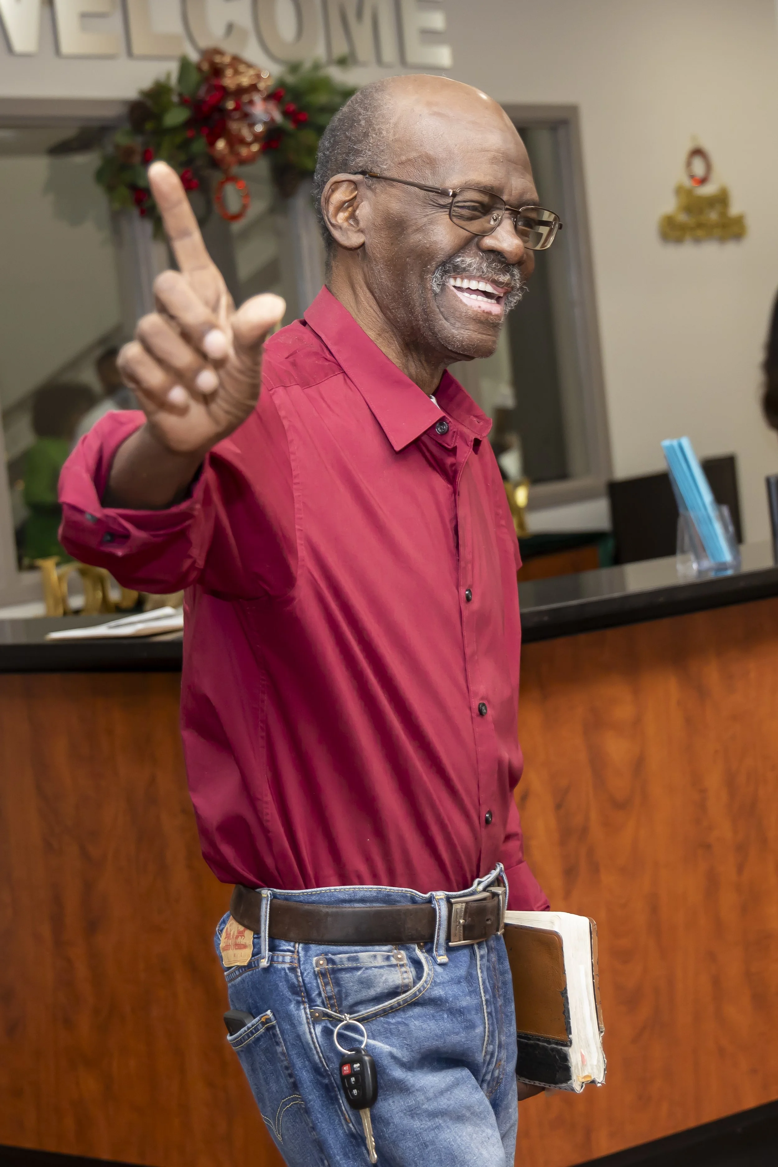 202512121 COAN SUNDAY SERVICE-3697.jpg