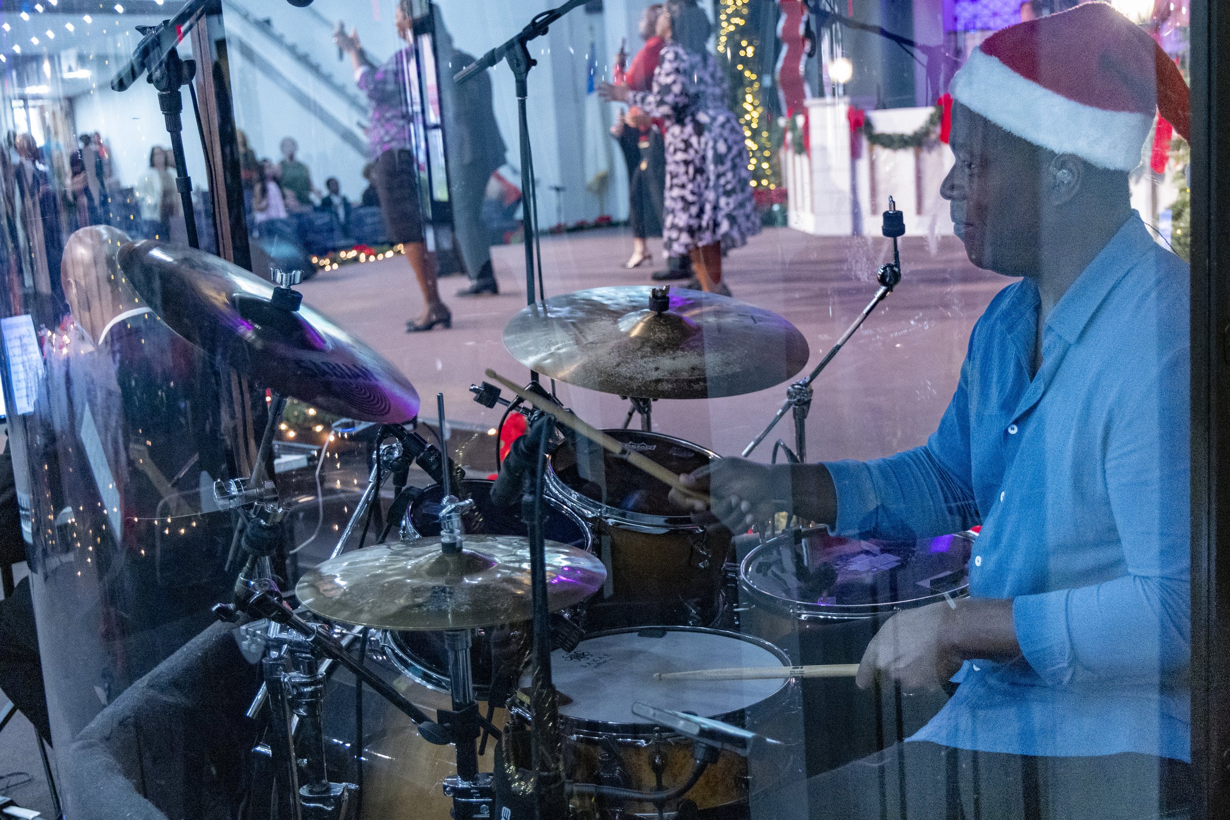 202512121 COAN SUNDAY SERVICE-3731.jpg