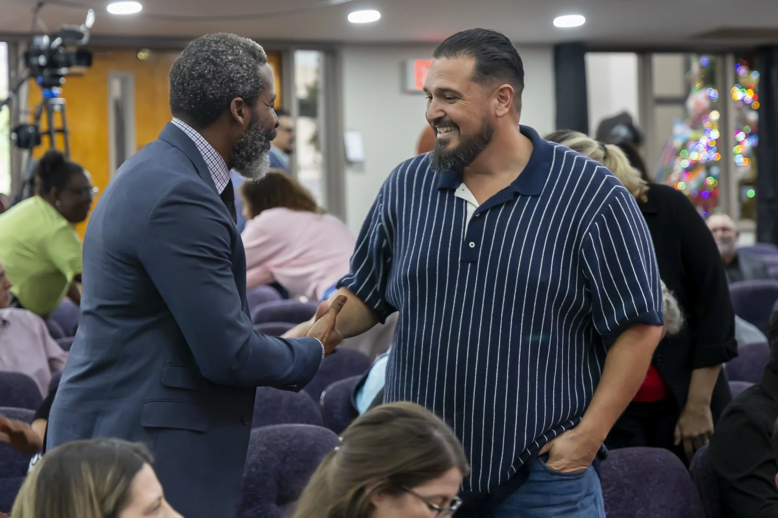 202512121 COAN SUNDAY SERVICE-3807.jpg