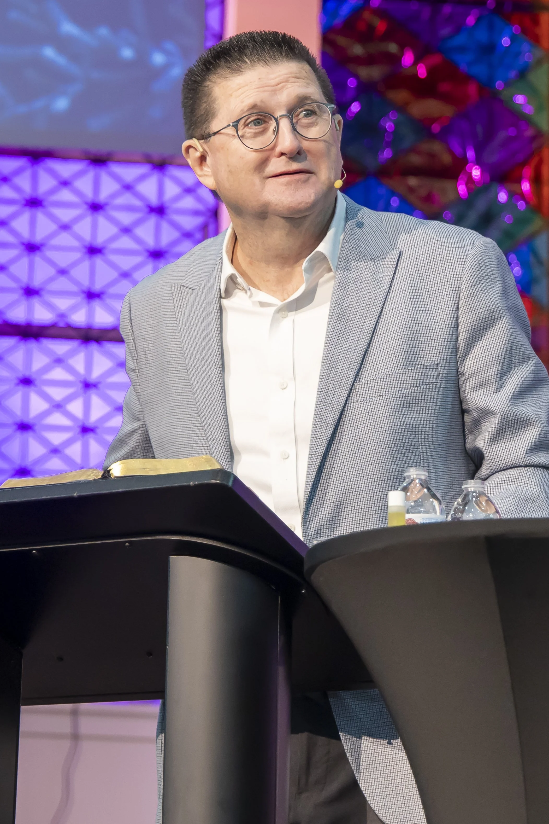 202512121 COAN SUNDAY SERVICE-3821.jpg