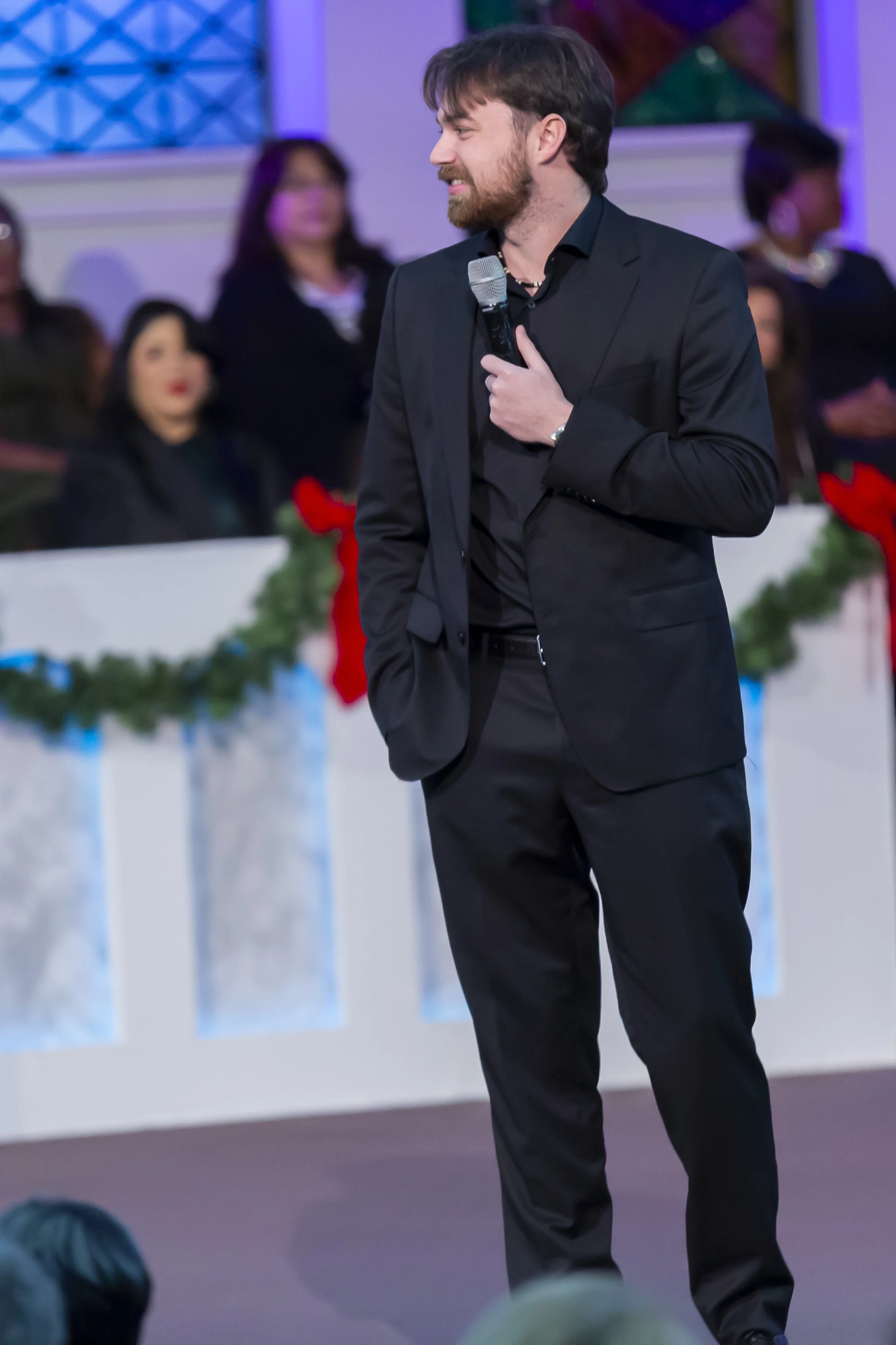 202512128 COAN SUNDAY AM _1 SERVICE-7073.jpg