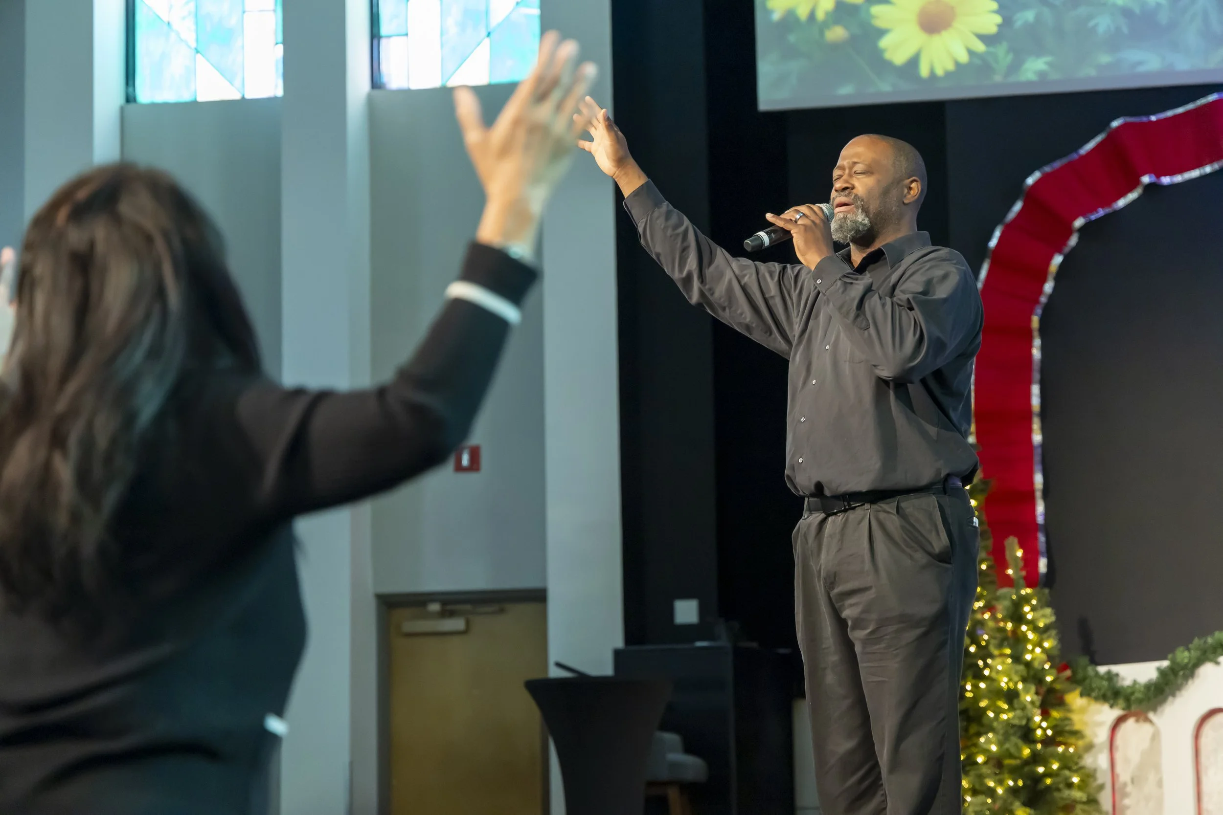 20260104 COAN SUNDAY SERVICE_EPRIDE-5602.jpg