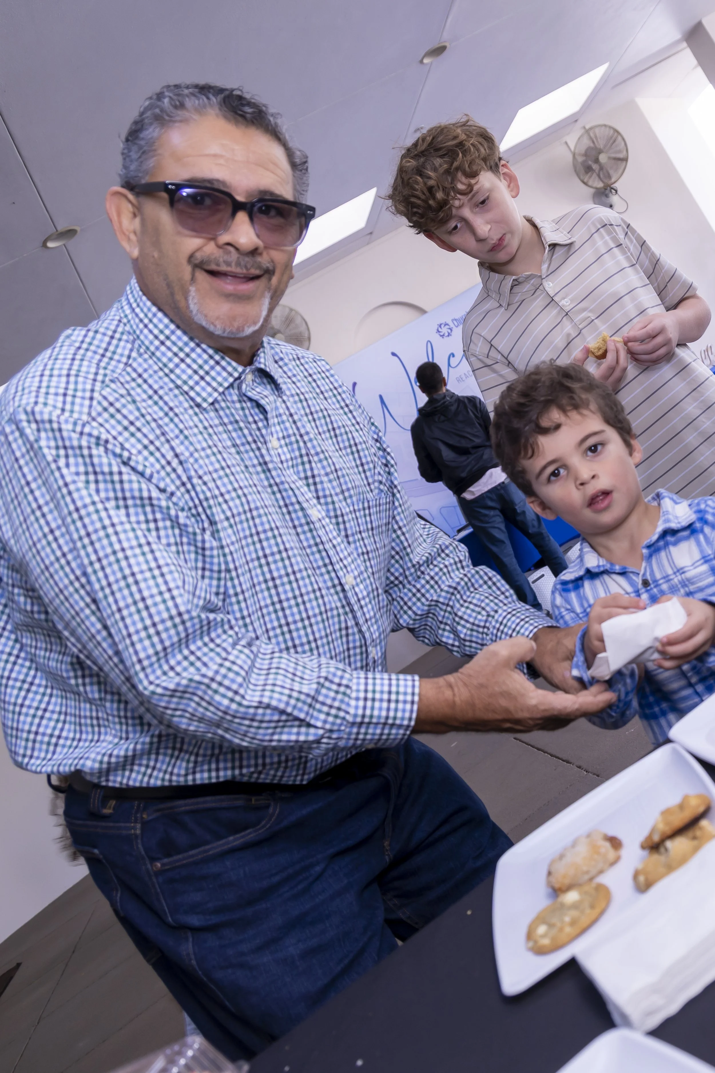 20260111COAN SUNDAY SERVICE_EPRIDE-6016.jpg