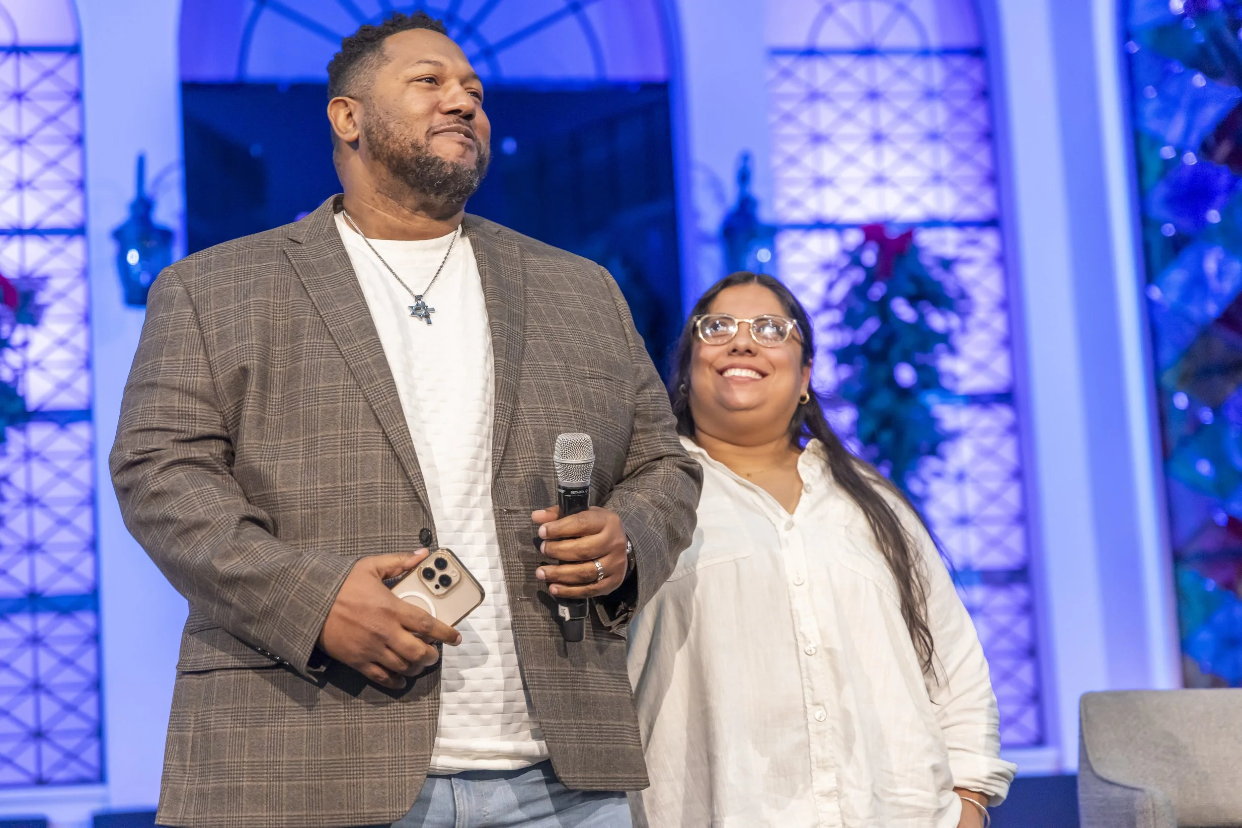 20260111COAN SUNDAY SERVICE_EPRIDE-6202.jpg