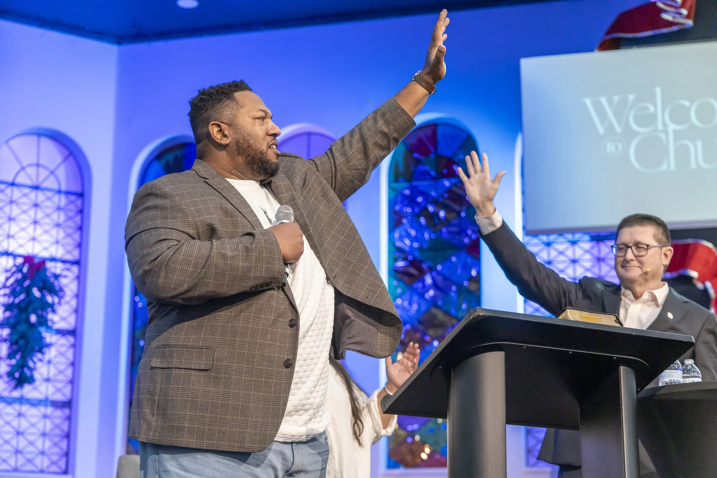 20260111COAN SUNDAY SERVICE_EPRIDE-6224.jpg