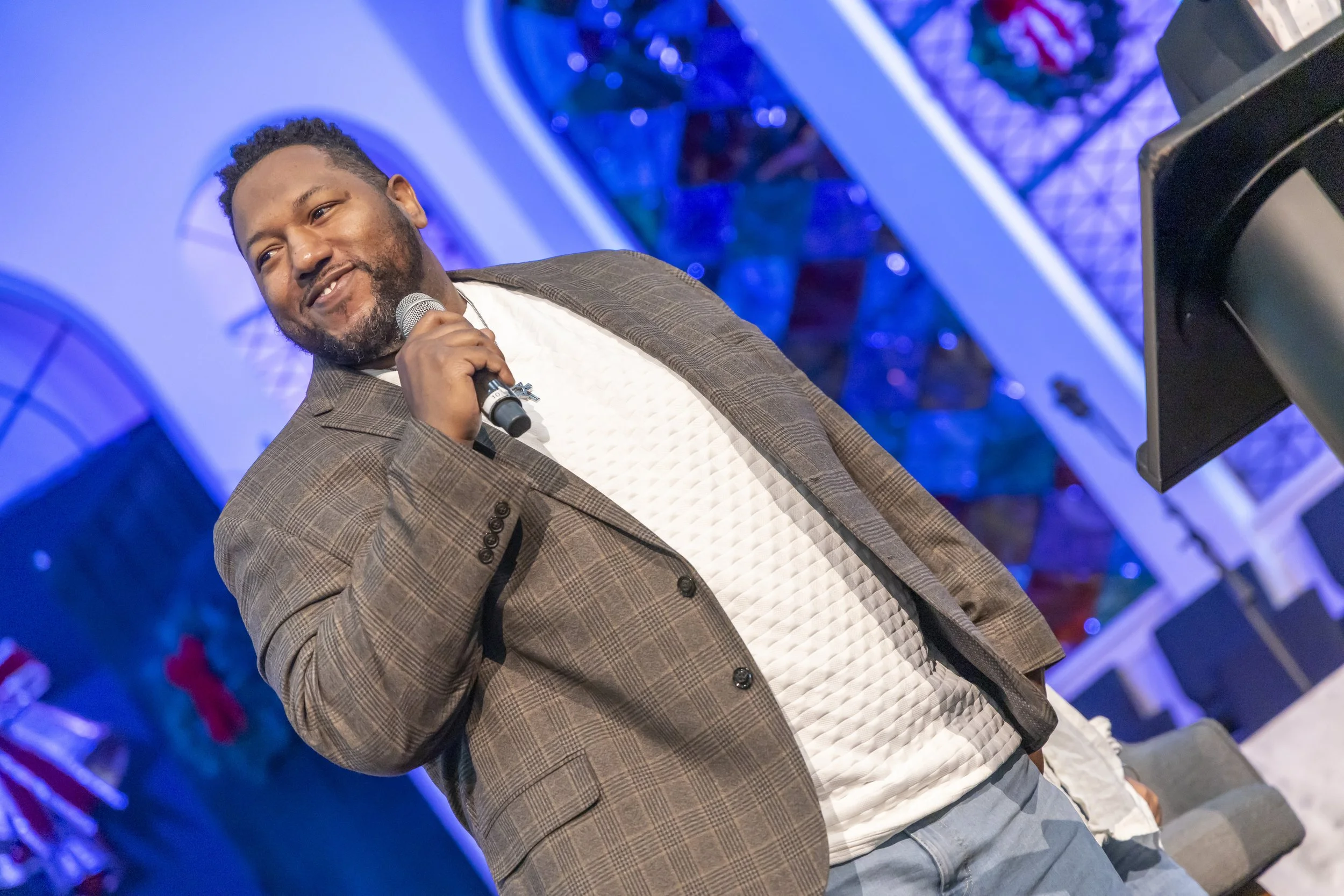 20260111COAN SUNDAY SERVICE_EPRIDE-6216.jpg