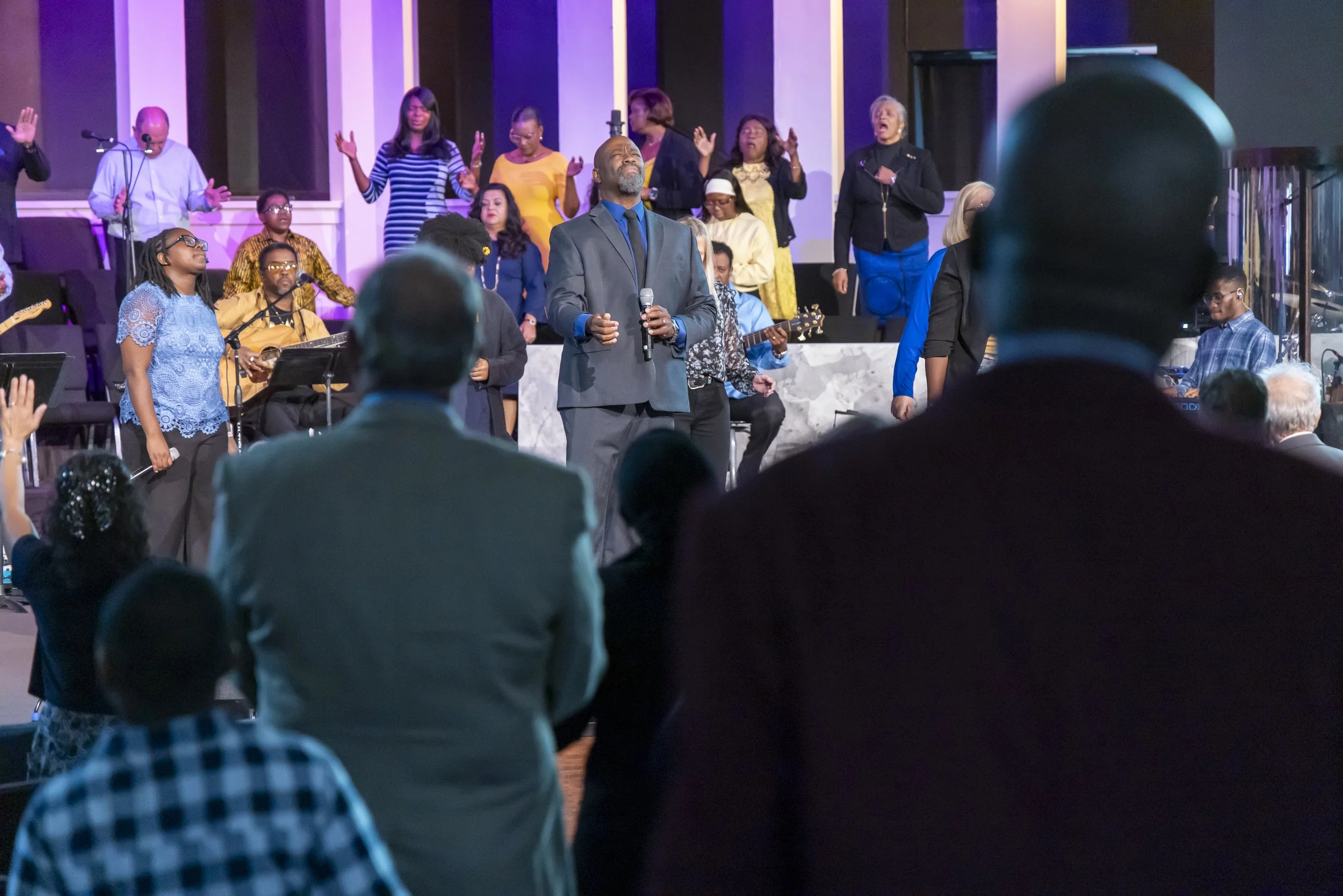 20260118 COAN SUNDAY SERVICE_EPRIDE-6733.jpg