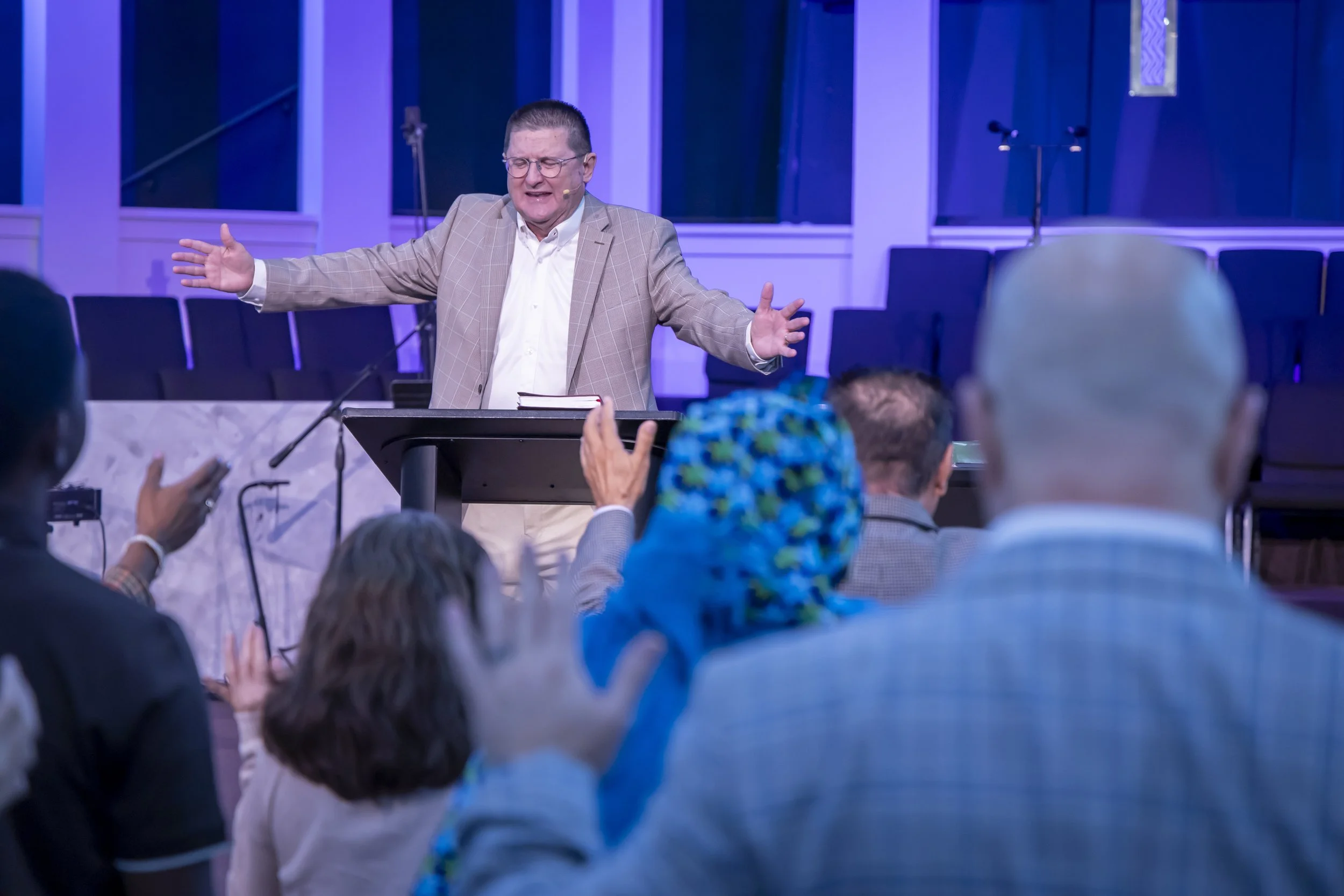 20250125 COAN SUNDAY SERVICE-7059.jpg