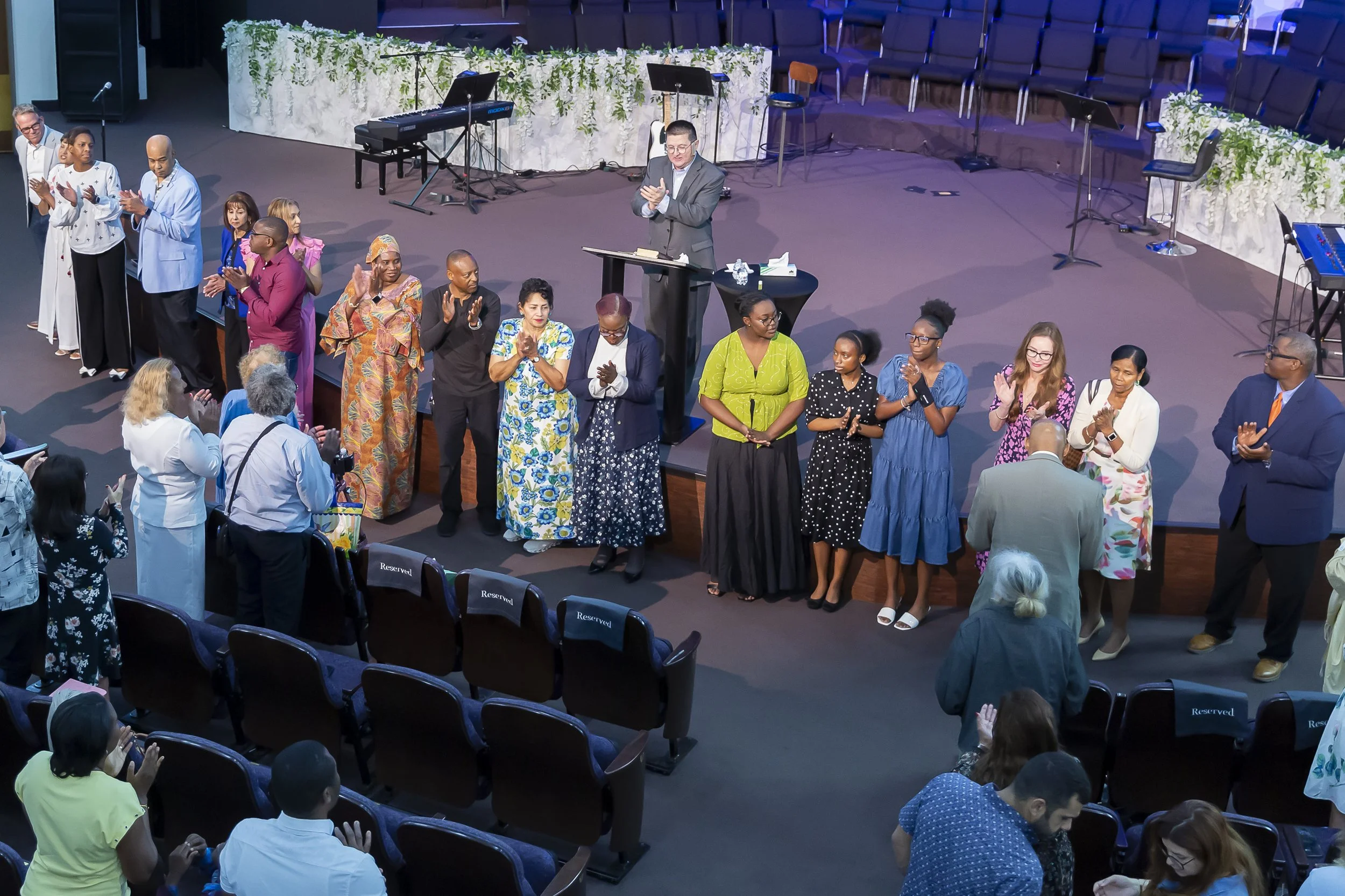 20260412 COAN SUNDAY SERVICE_EPRIDE-7401.jpg