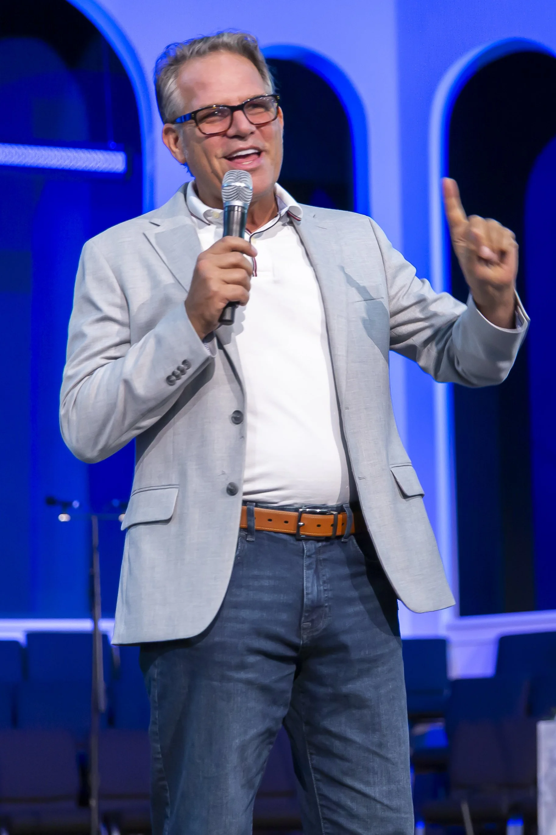 20260412 COAN SUNDAY SERVICE_EPRIDE-7411.jpg