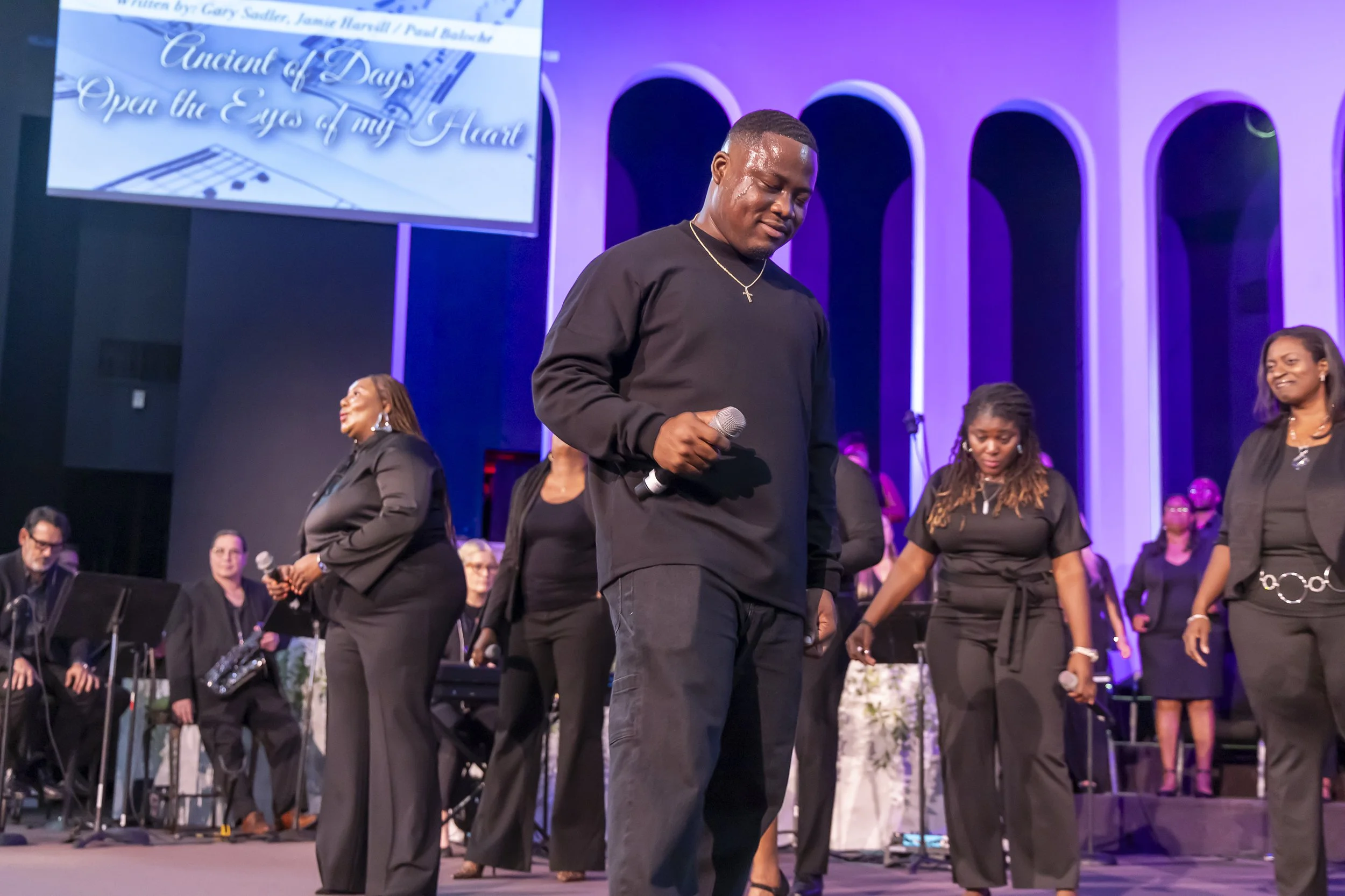 20260531 COAN SUNDAY SERVICE_EPRIDE-4182.jpg
