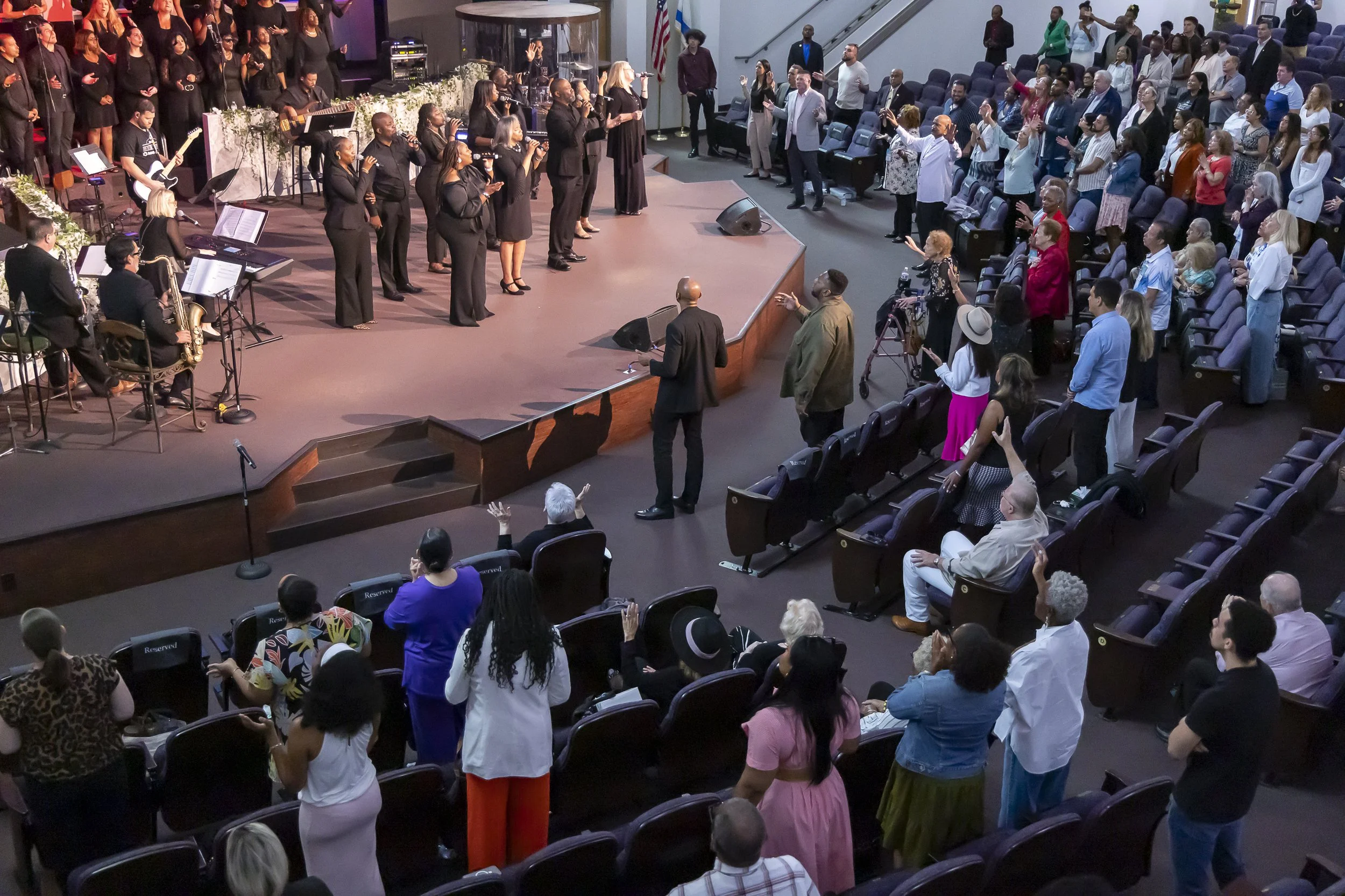 20260531 COAN SUNDAY SERVICE_EPRIDE-4331.jpg
