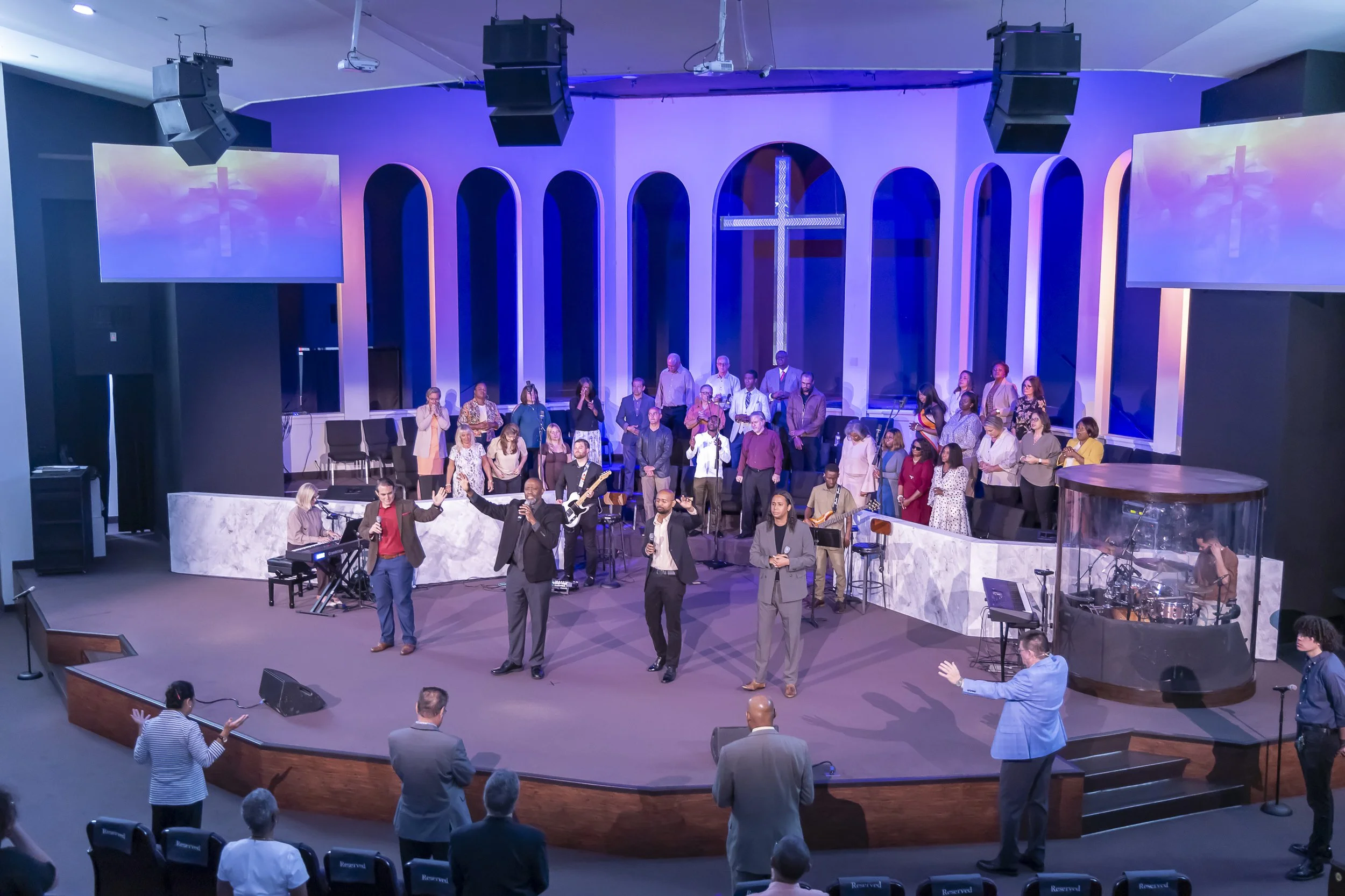 20260621 COAN SUNDAY SERVICE_EPRIDE-1206.jpg