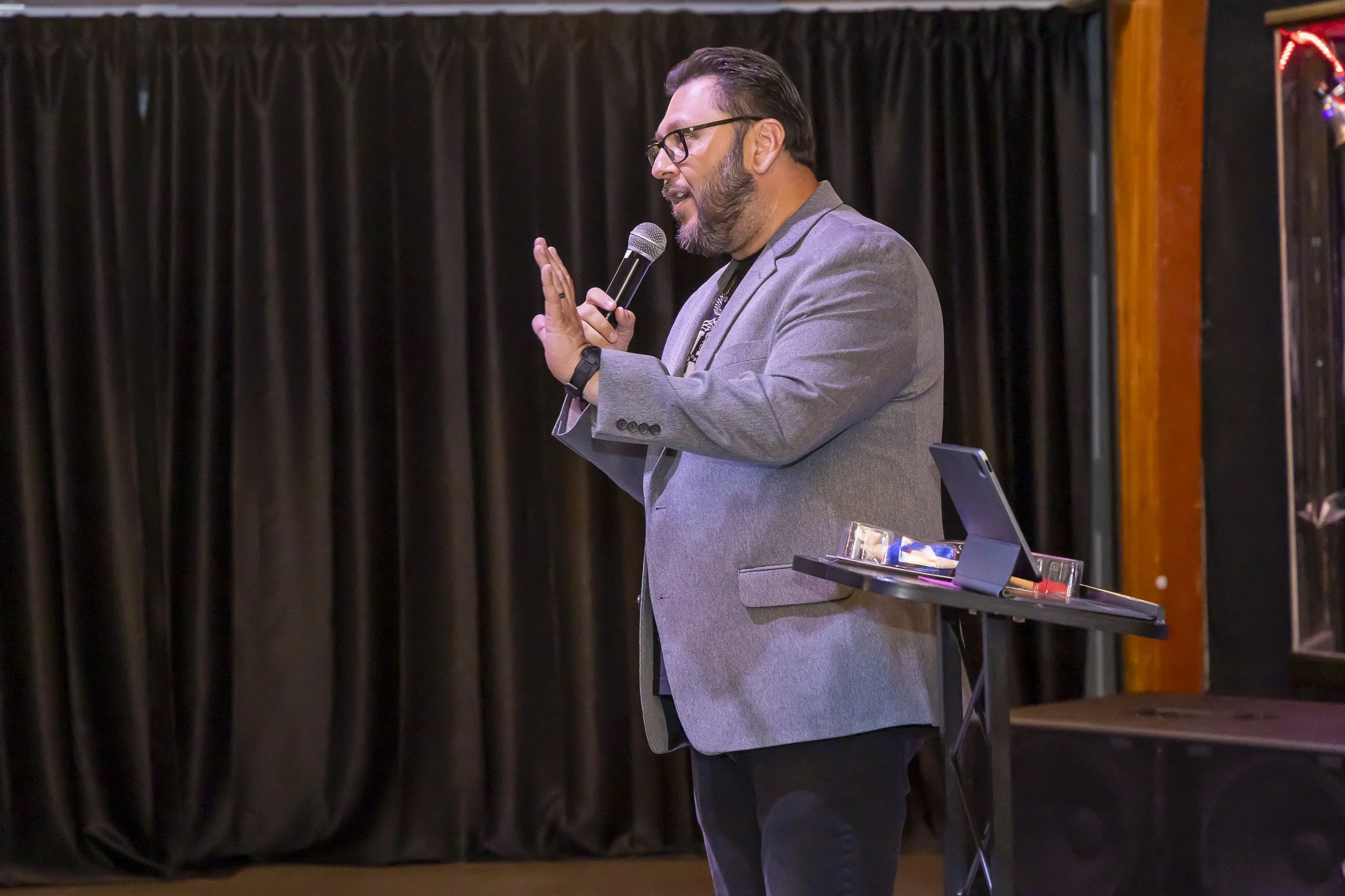 20260621 COAN SUNDAY SERVICE_EPRIDE-1414.jpg