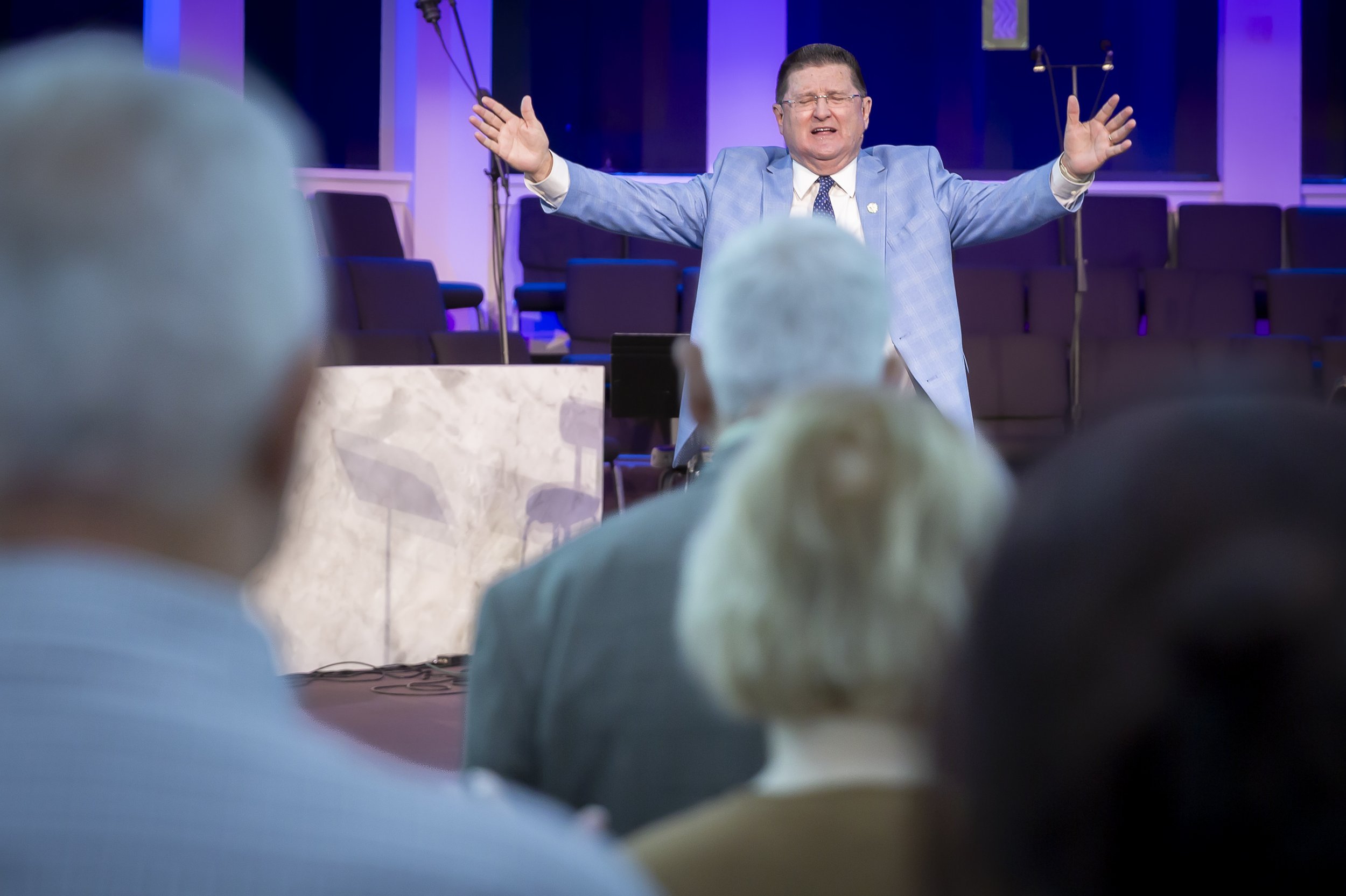20260712 COAN SUNDAY SERVICE_EPRIDE-8006.jpg