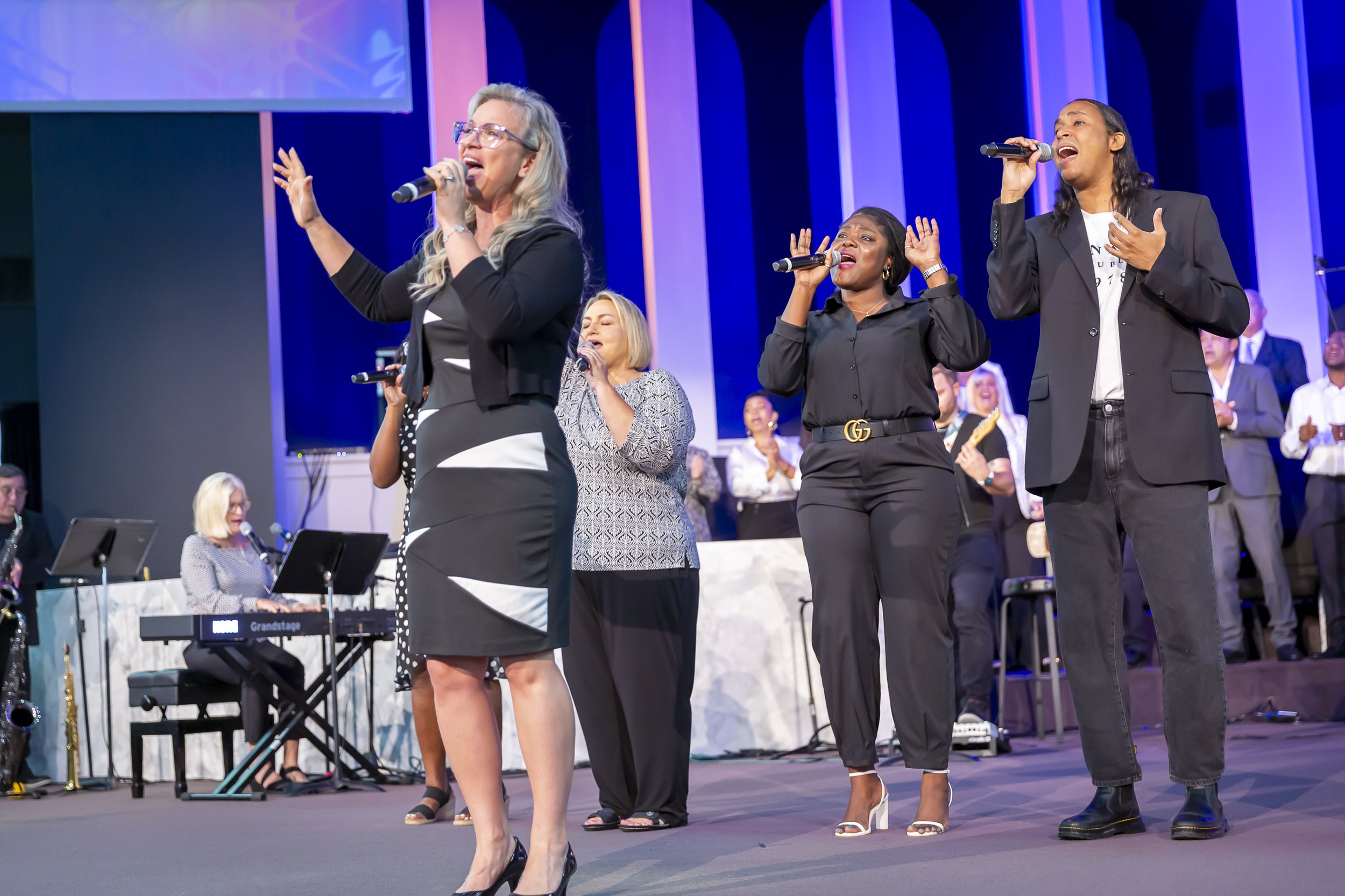 20260719 COAN SUNDAY SERVICE_EPRIDE-8074.jpg